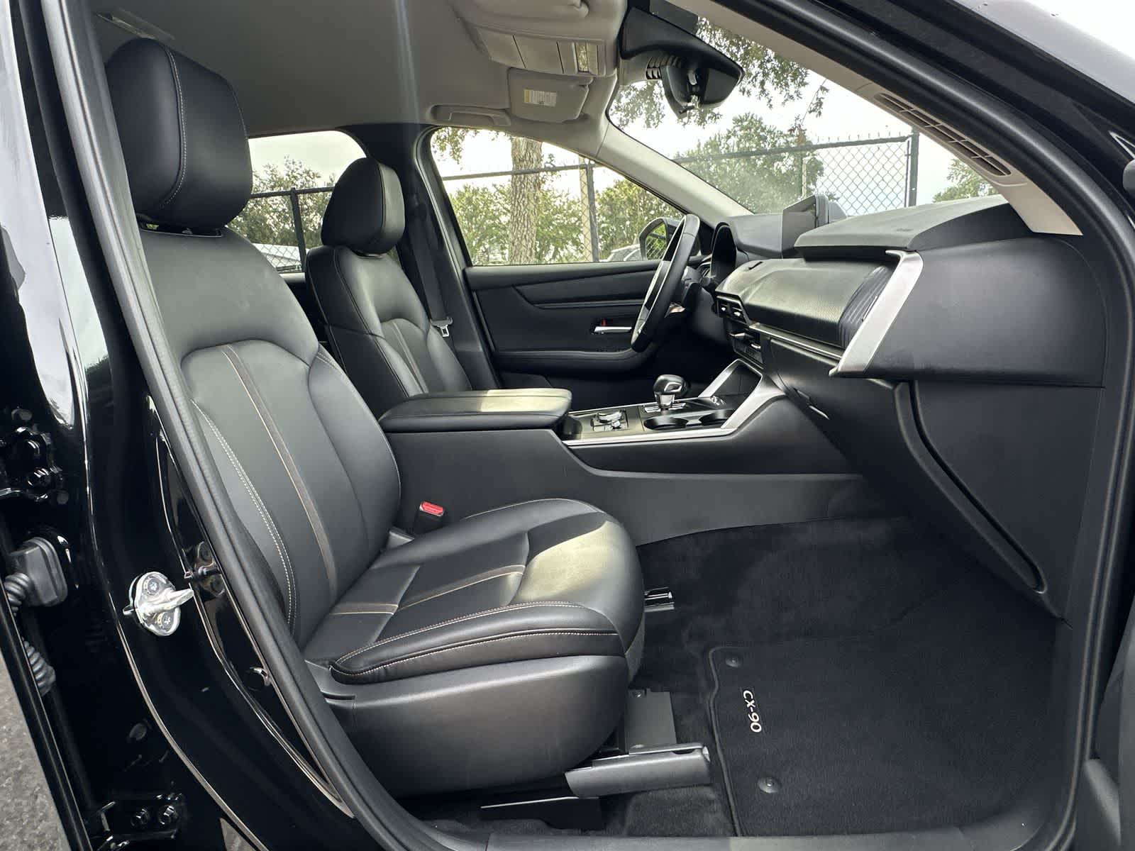 Thumbnail: 2025 Mazda CX-90 - 14