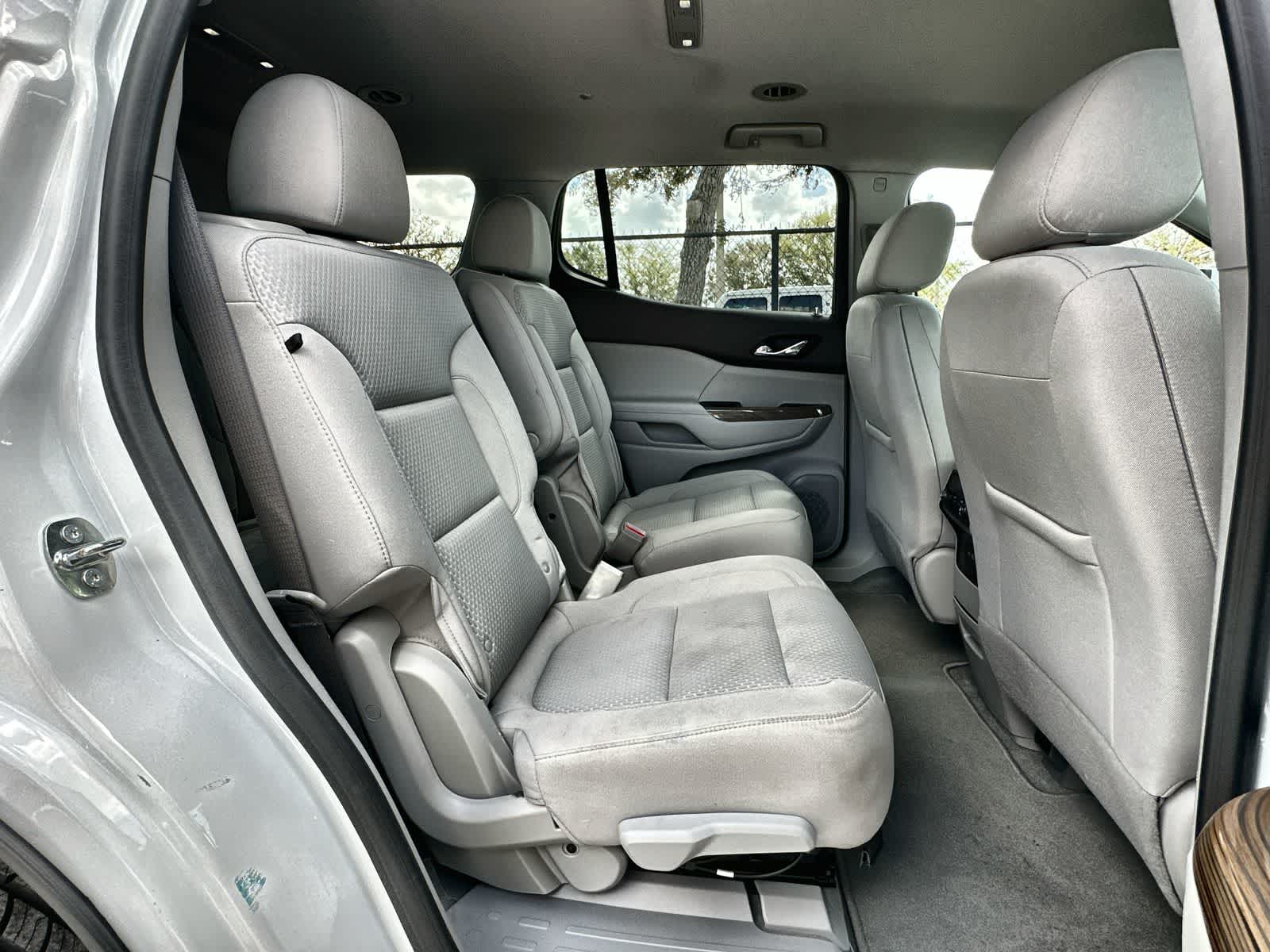 Thumbnail: 2023 GMC Acadia - 19