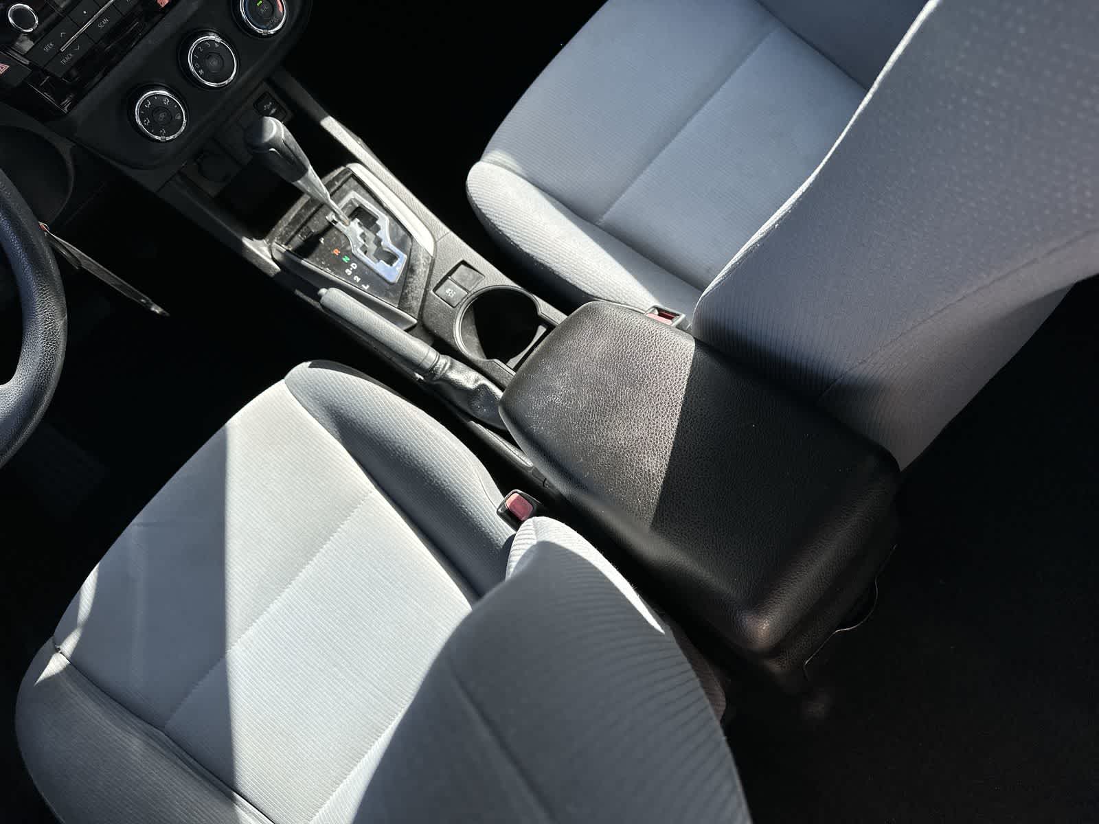Thumbnail: 2014 Toyota Corolla - 16