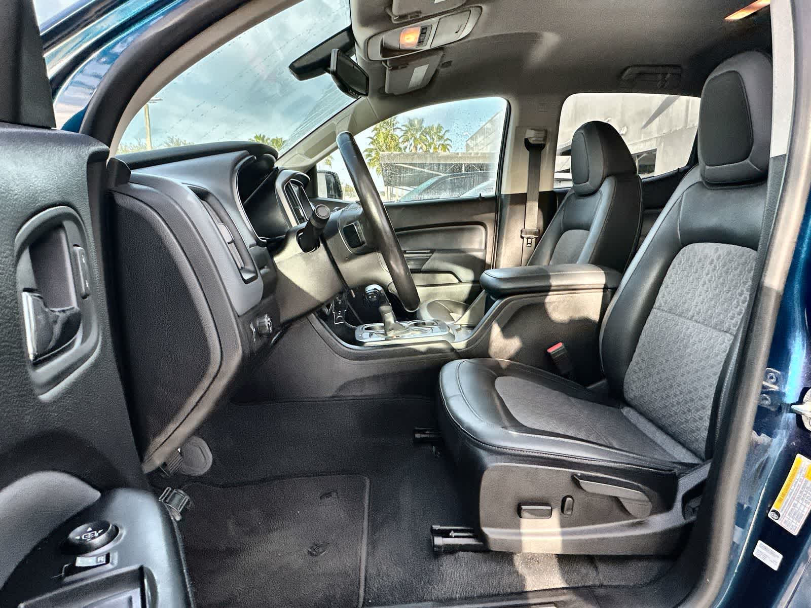 Thumbnail: 2019 Chevrolet Colorado - 11