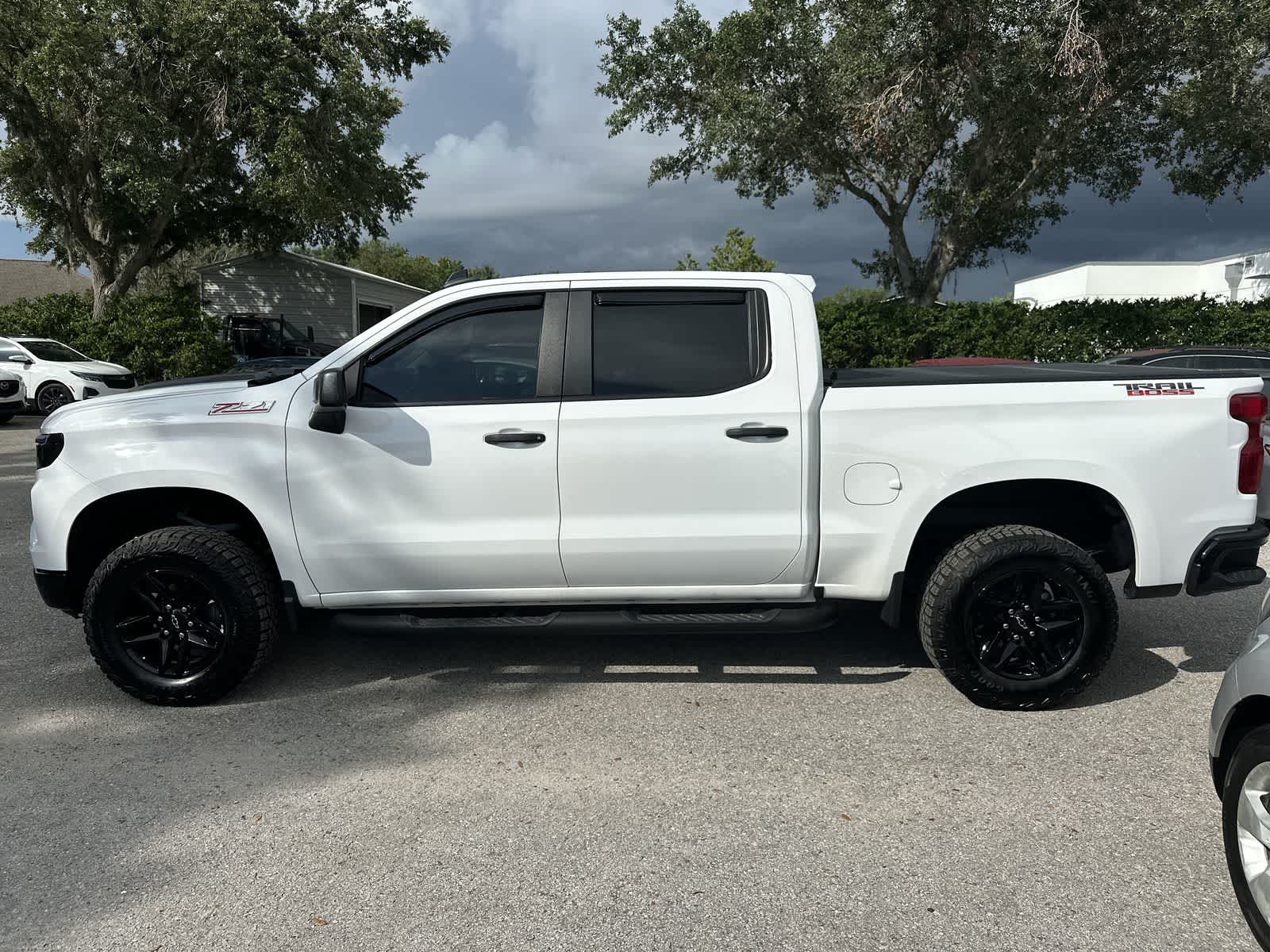 2024 Chevrolet Silverado 1500 Custom Trail Boss 3