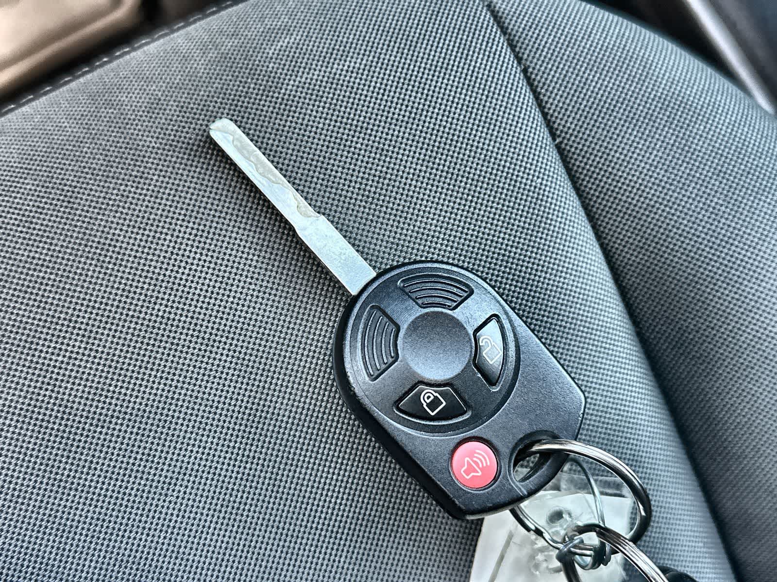 Thumbnail: 2016 Ford Escape - 25