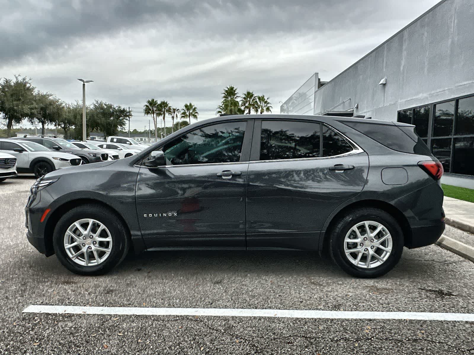 Thumbnail: 2023 Chevrolet Equinox - 3