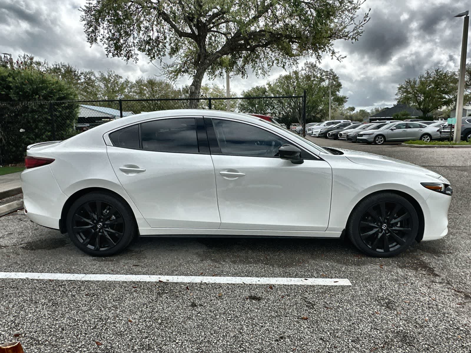 Thumbnail: 2025 Mazda Mazda3 - 10