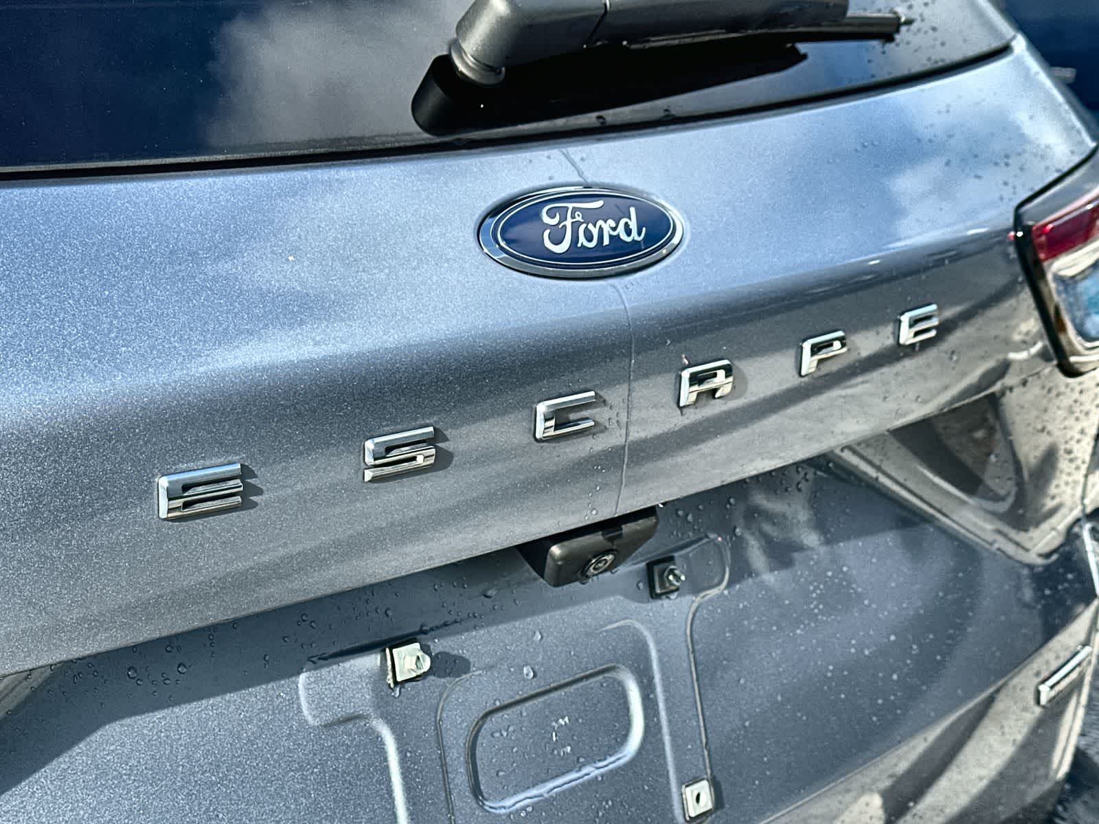 Thumbnail: 2022 Ford Escape - 15