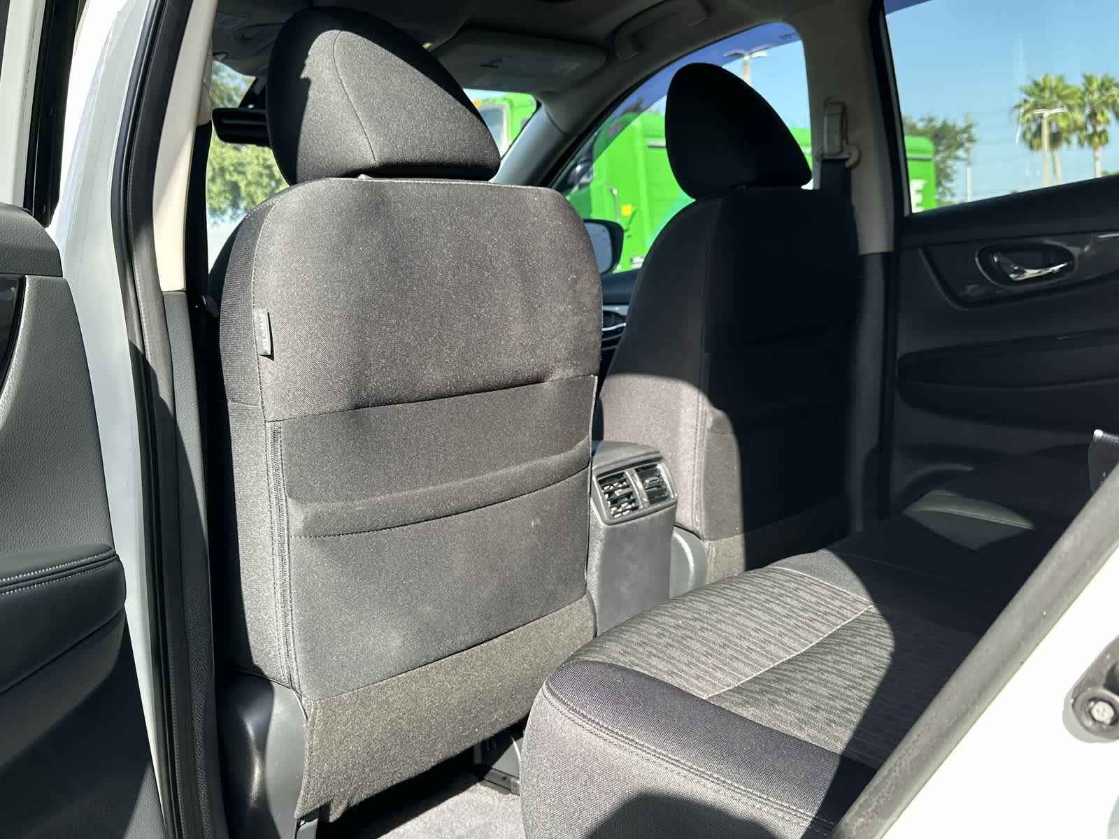 Thumbnail: 2019 Nissan Rogue - 12