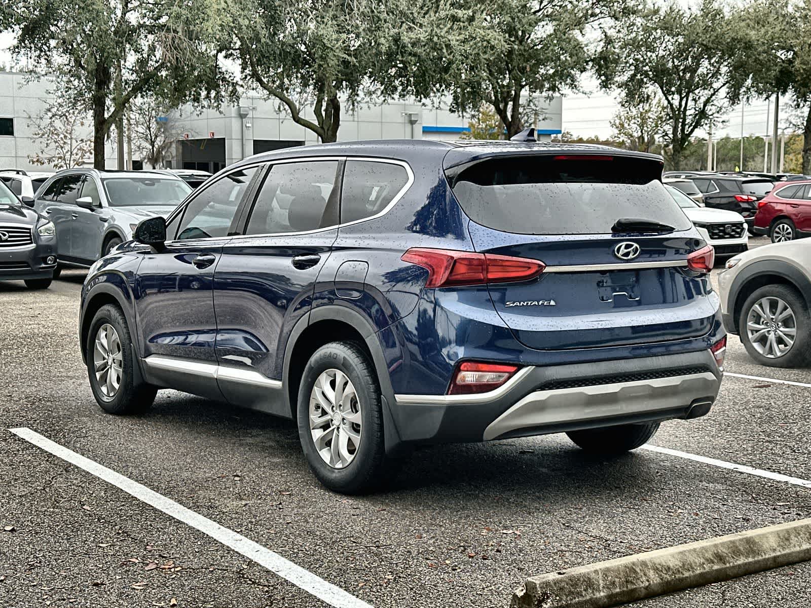 Thumbnail: 2020 Hyundai Santa Fe - 4