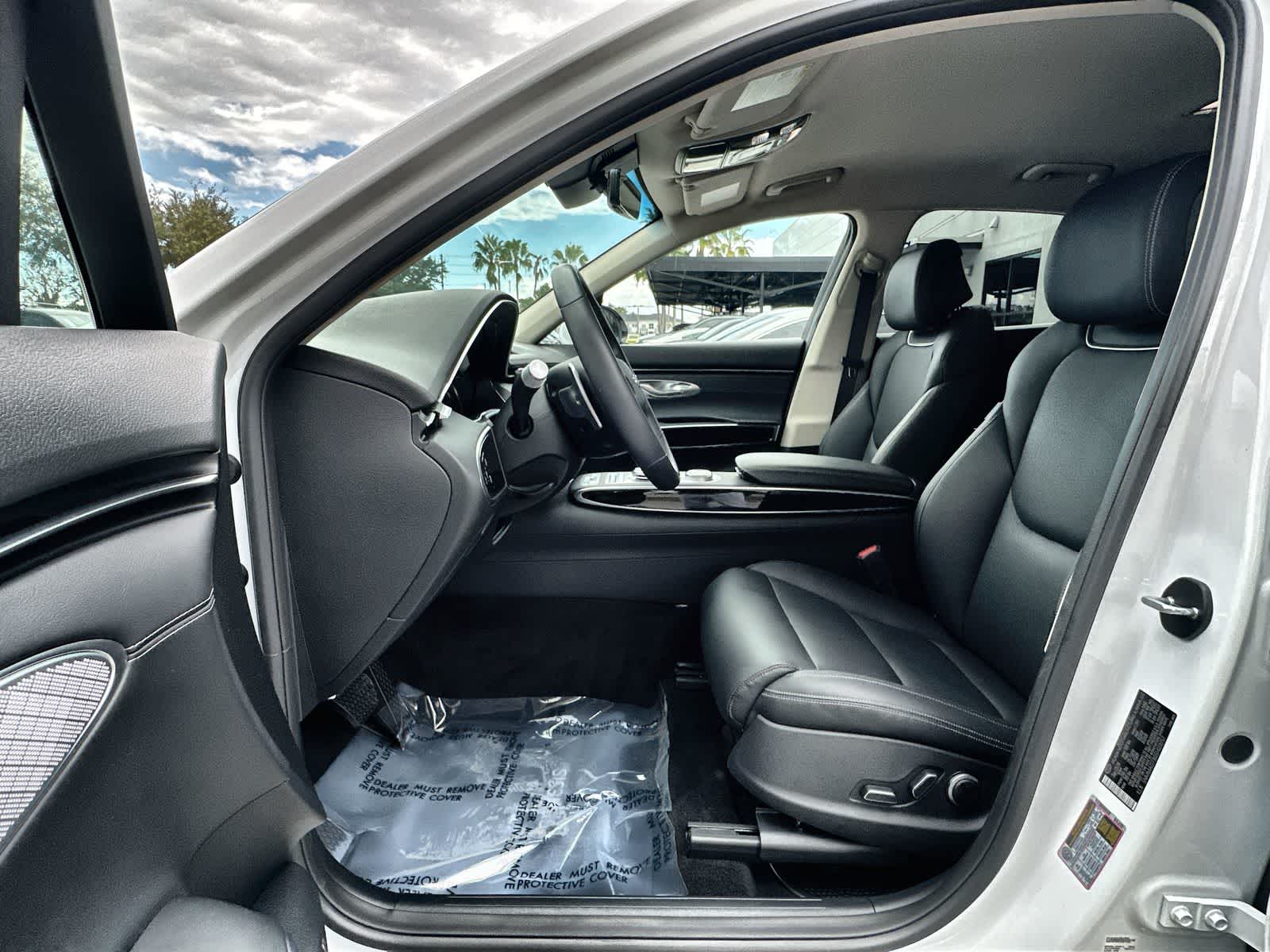 Thumbnail: 2025 Genesis GV70 - 2