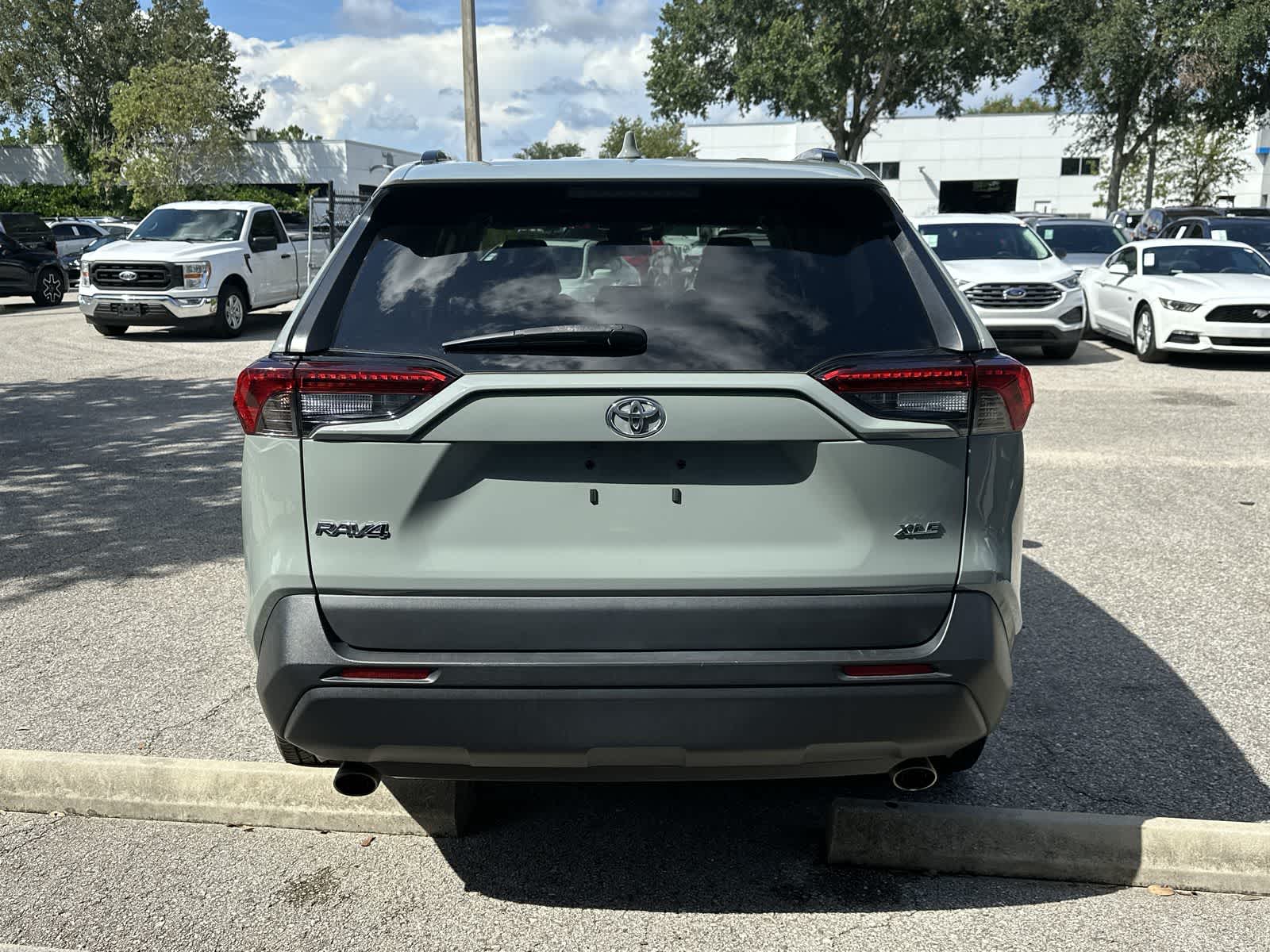 Thumbnail: 2022 Toyota RAV4 - 5
