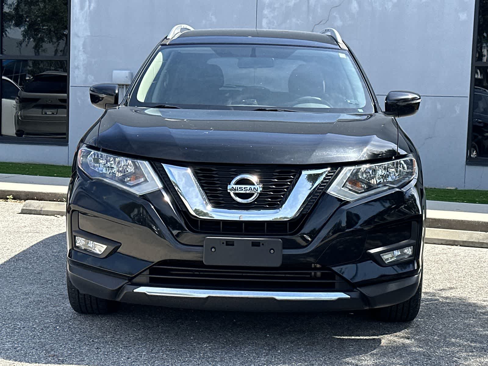 Thumbnail: 2017 Nissan Rogue - 6