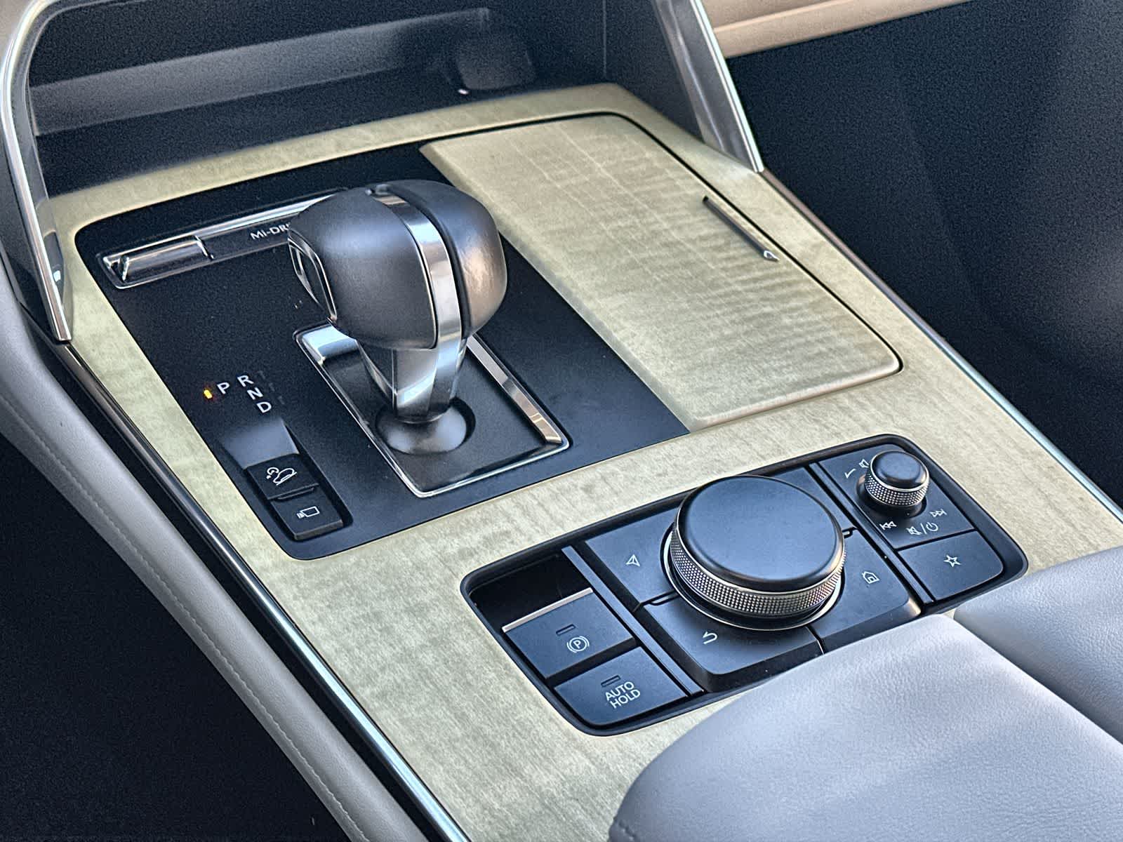 Thumbnail: 2025 Mazda CX-90 - 17