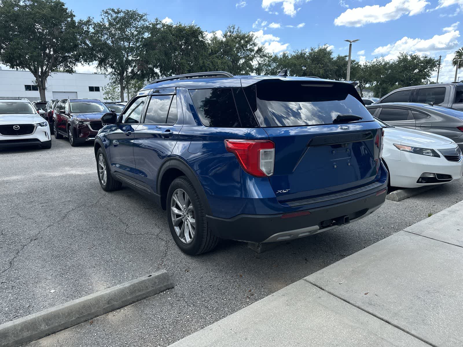 2022 Ford Explorer XLT 4