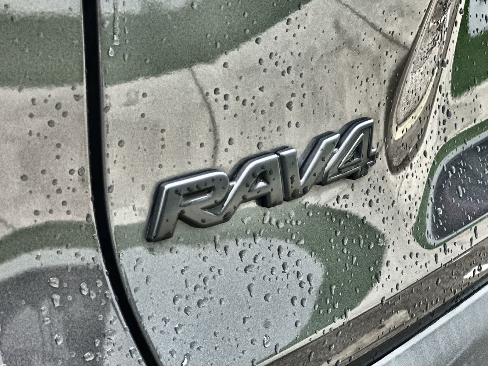 Thumbnail: 2021 Toyota RAV4 - 19
