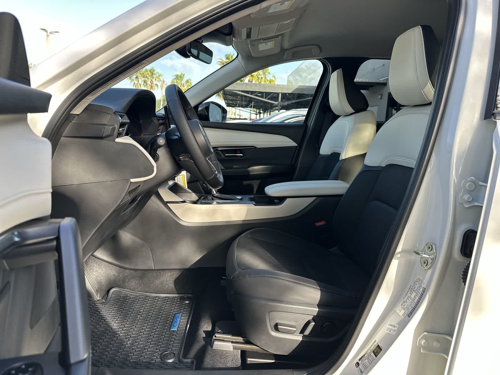 Thumbnail: 2026 Mazda CX-5 - 2