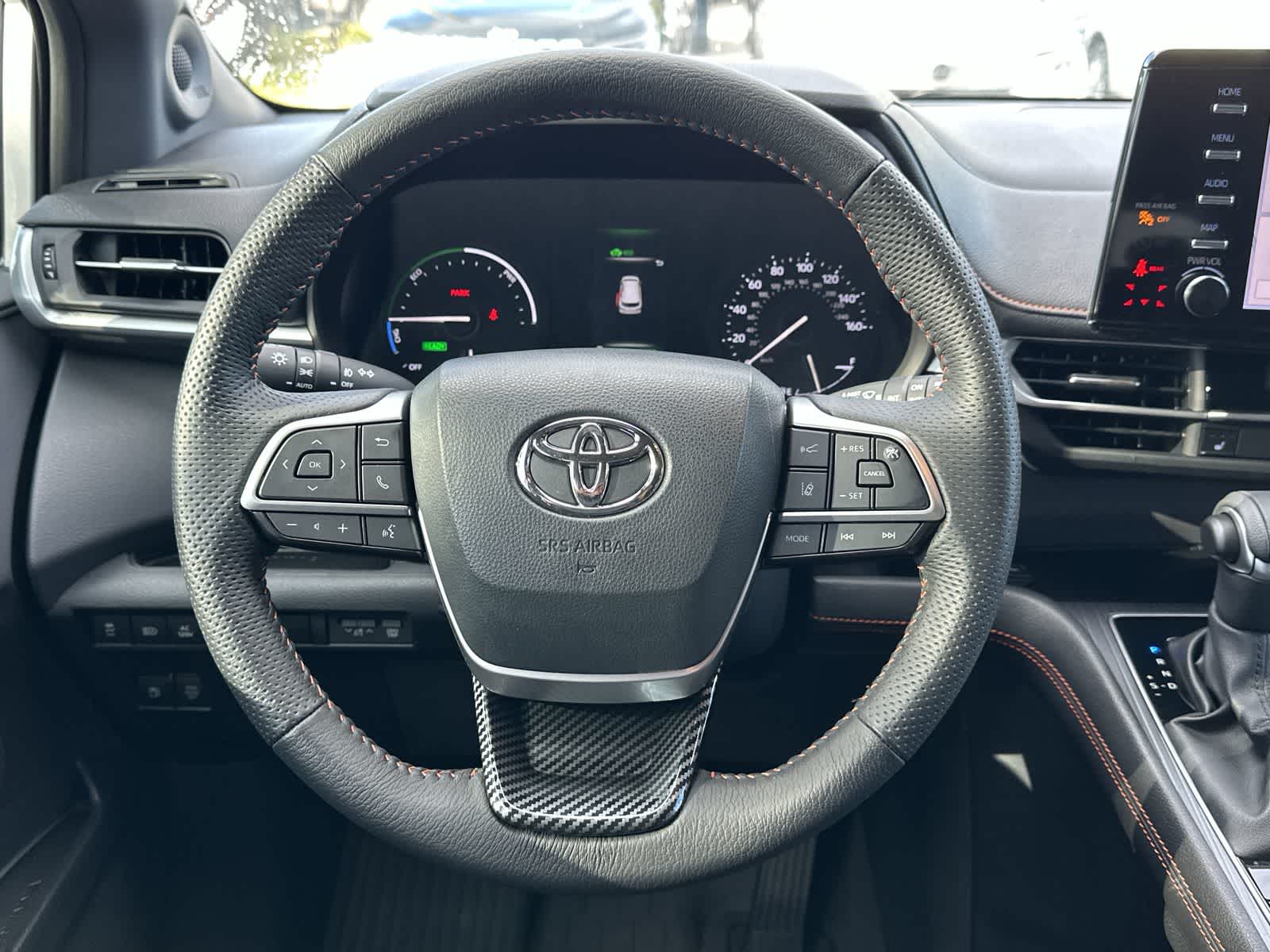 Thumbnail: 2023 Toyota Sienna - 15