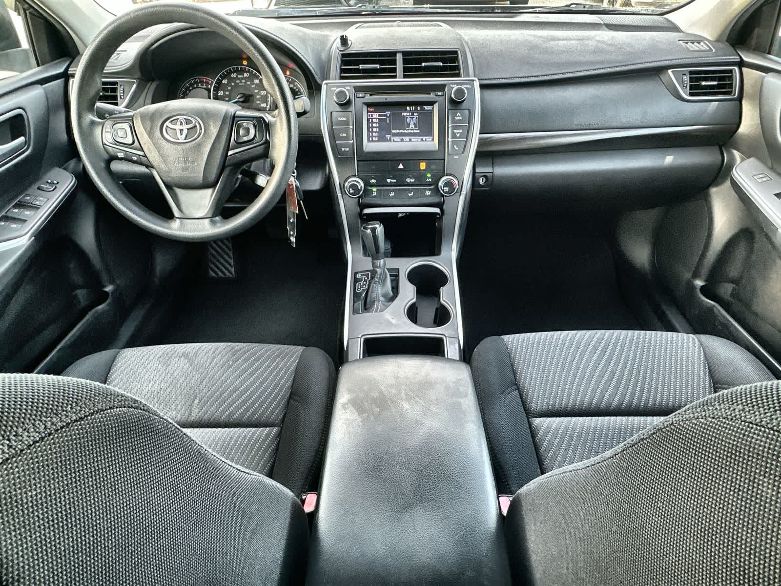 Thumbnail: 2015 Toyota Camry - 10