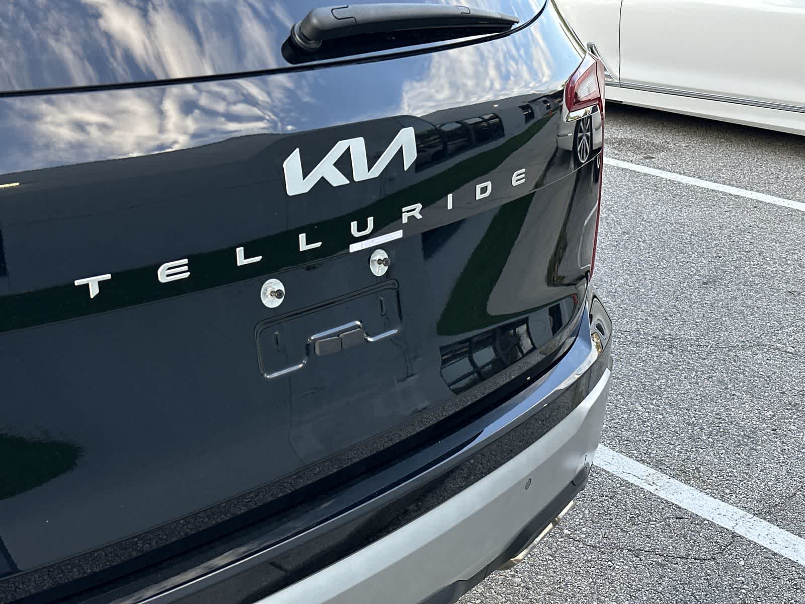 Thumbnail: 2024 Kia Telluride - 14