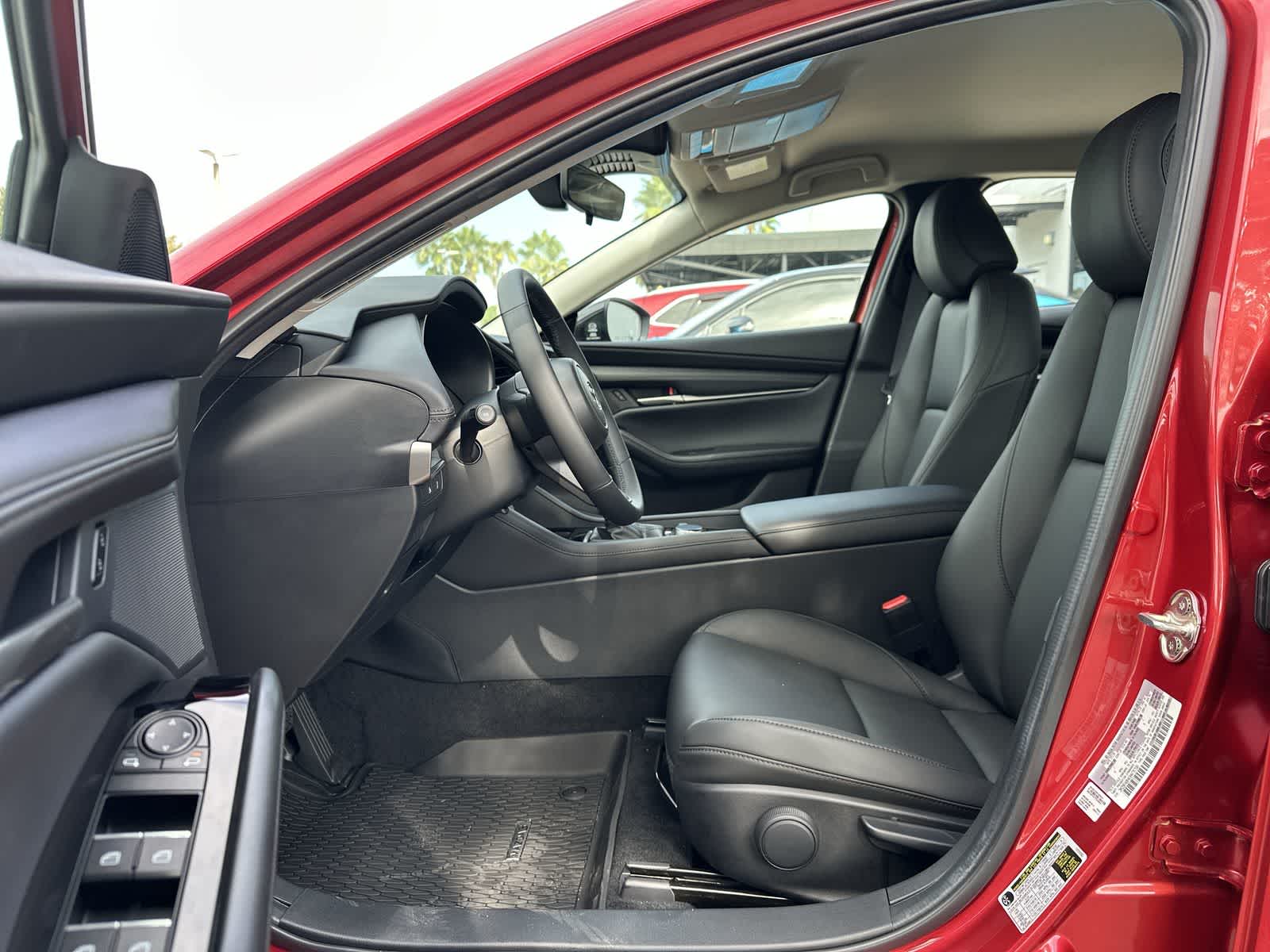 Thumbnail: 2025 Mazda Mazda3 - 2
