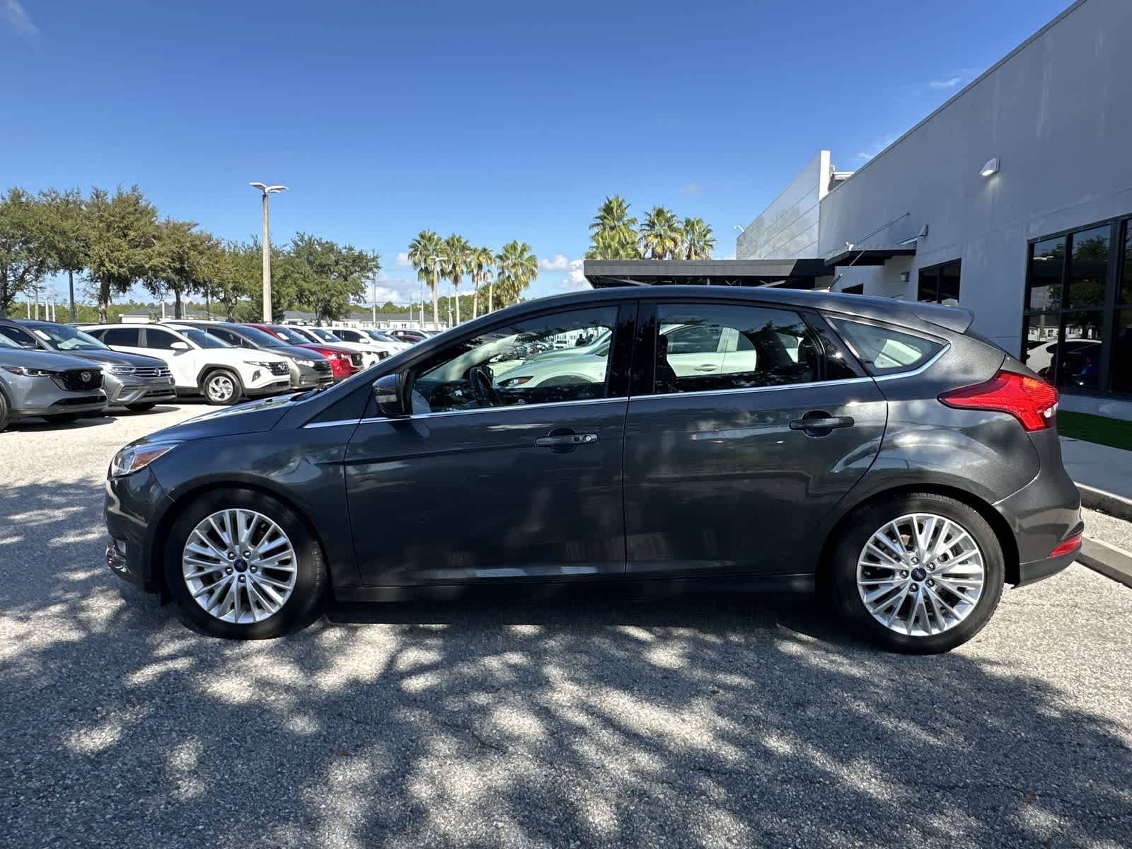 Thumbnail: 2016 Ford Focus - 3