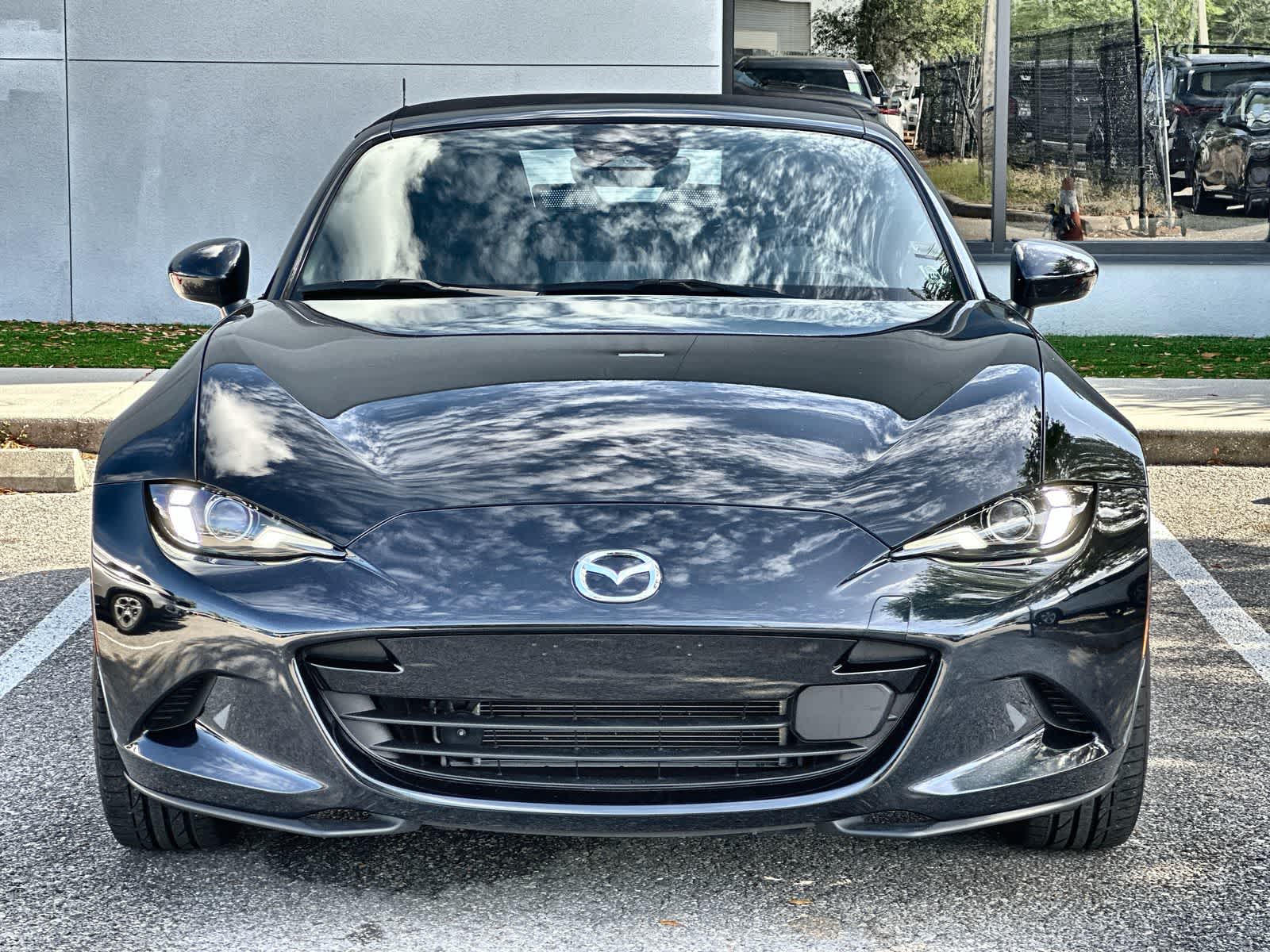 Thumbnail: 2025 Mazda MX-5 Miata - 12