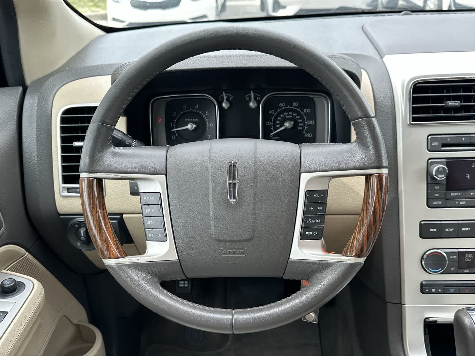 Thumbnail: 2010 Lincoln MKX - 15