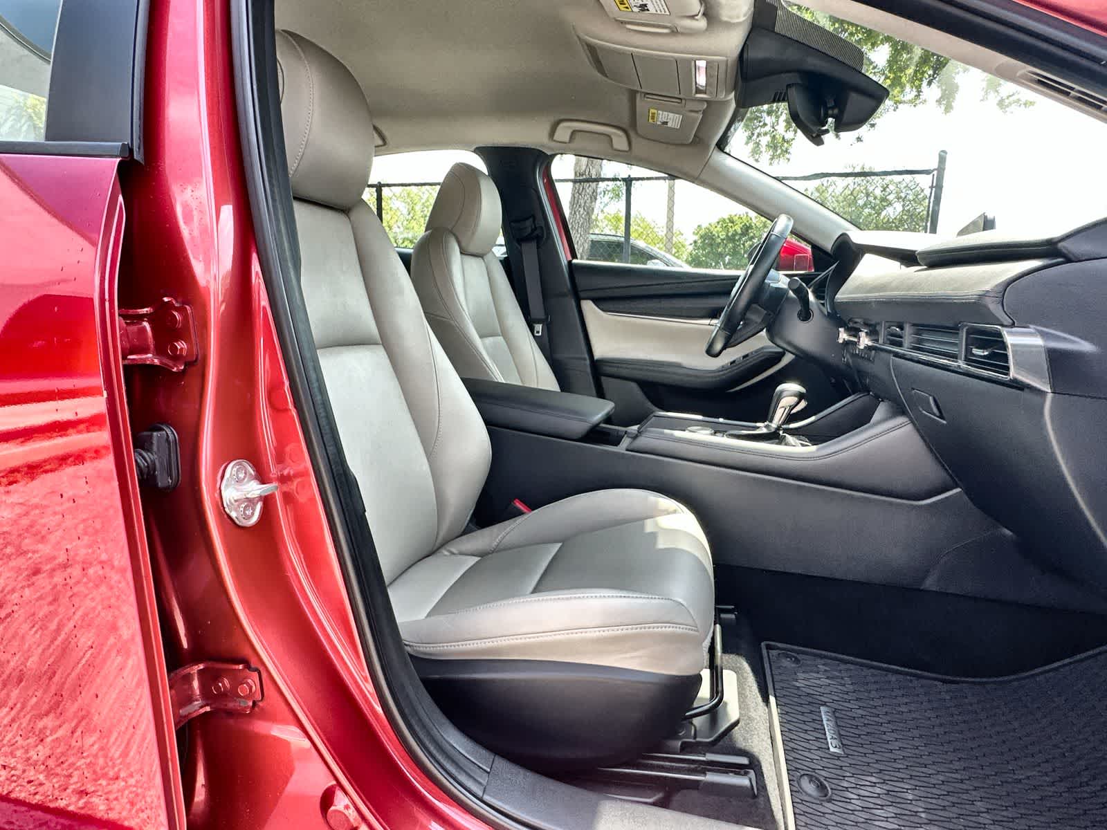 Thumbnail: 2020 Mazda Mazda3 - 9