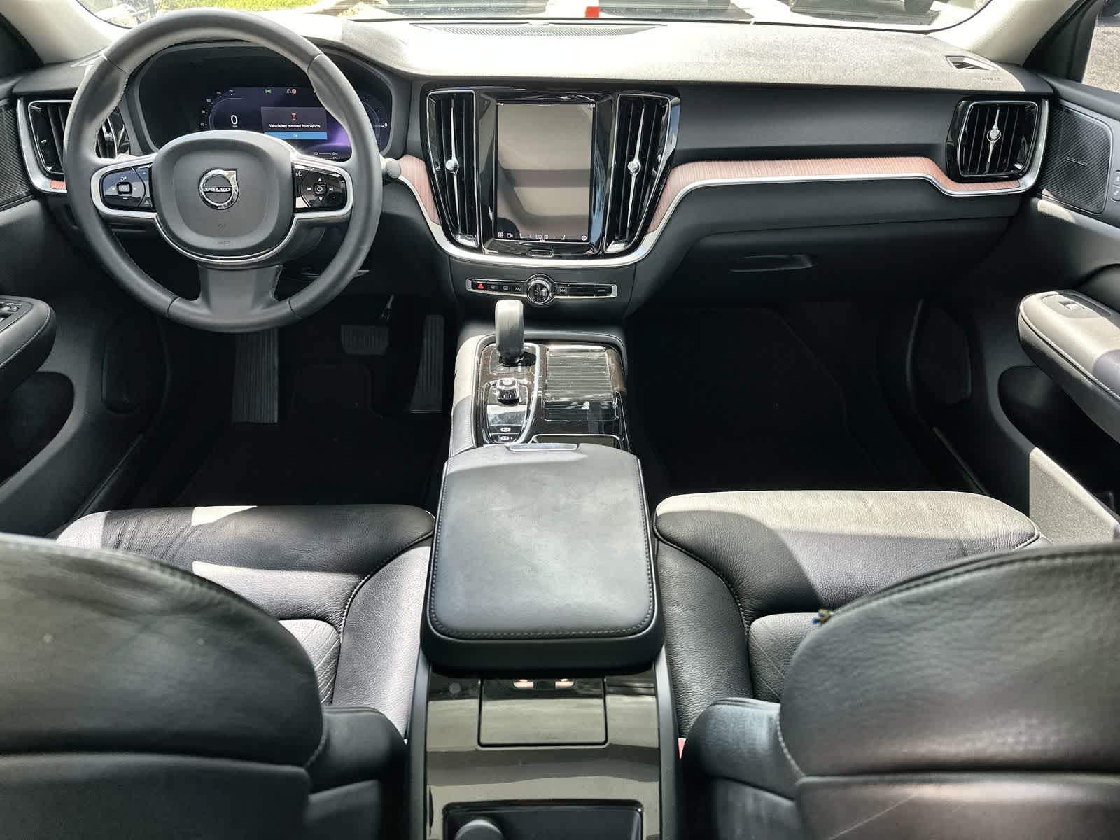 Thumbnail: 2023 Volvo S60 - 20