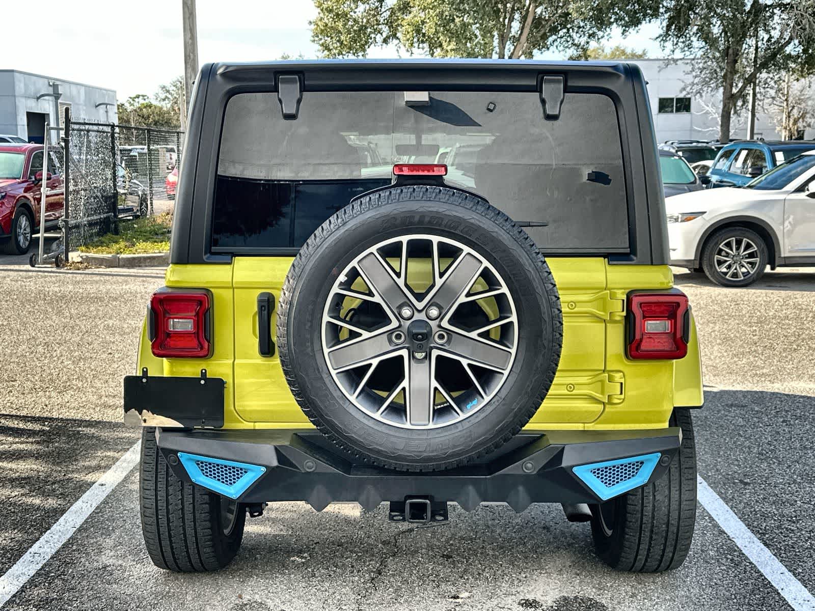 Thumbnail: 2023 Jeep Wrangler - 5