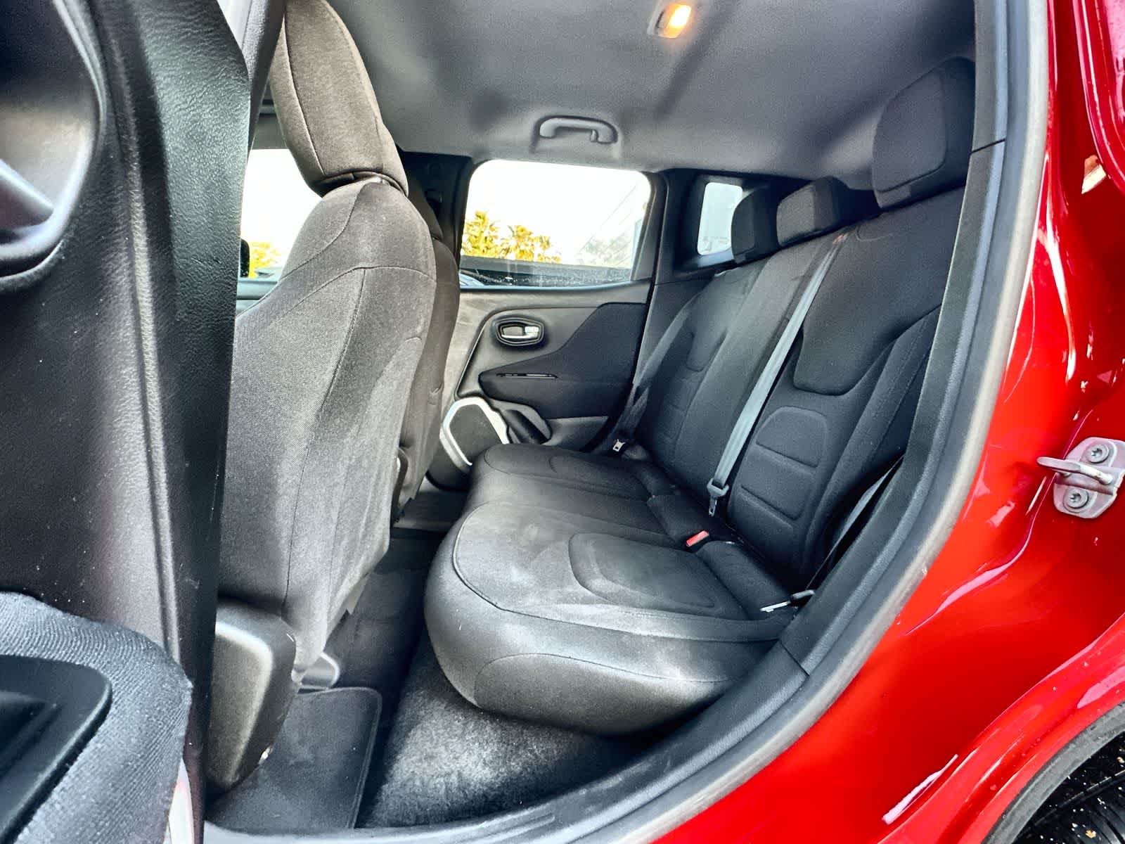 Thumbnail: 2018 Jeep Renegade - 4