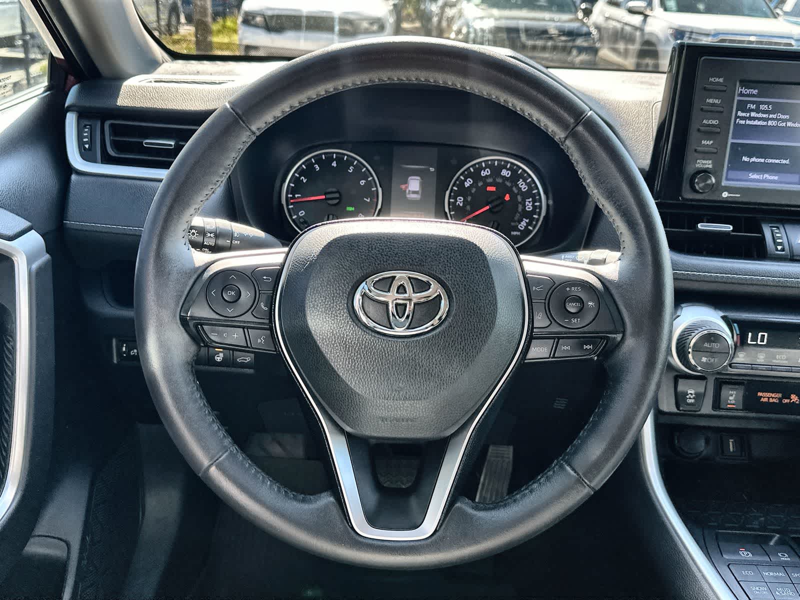 Thumbnail: 2021 Toyota RAV4 - 21