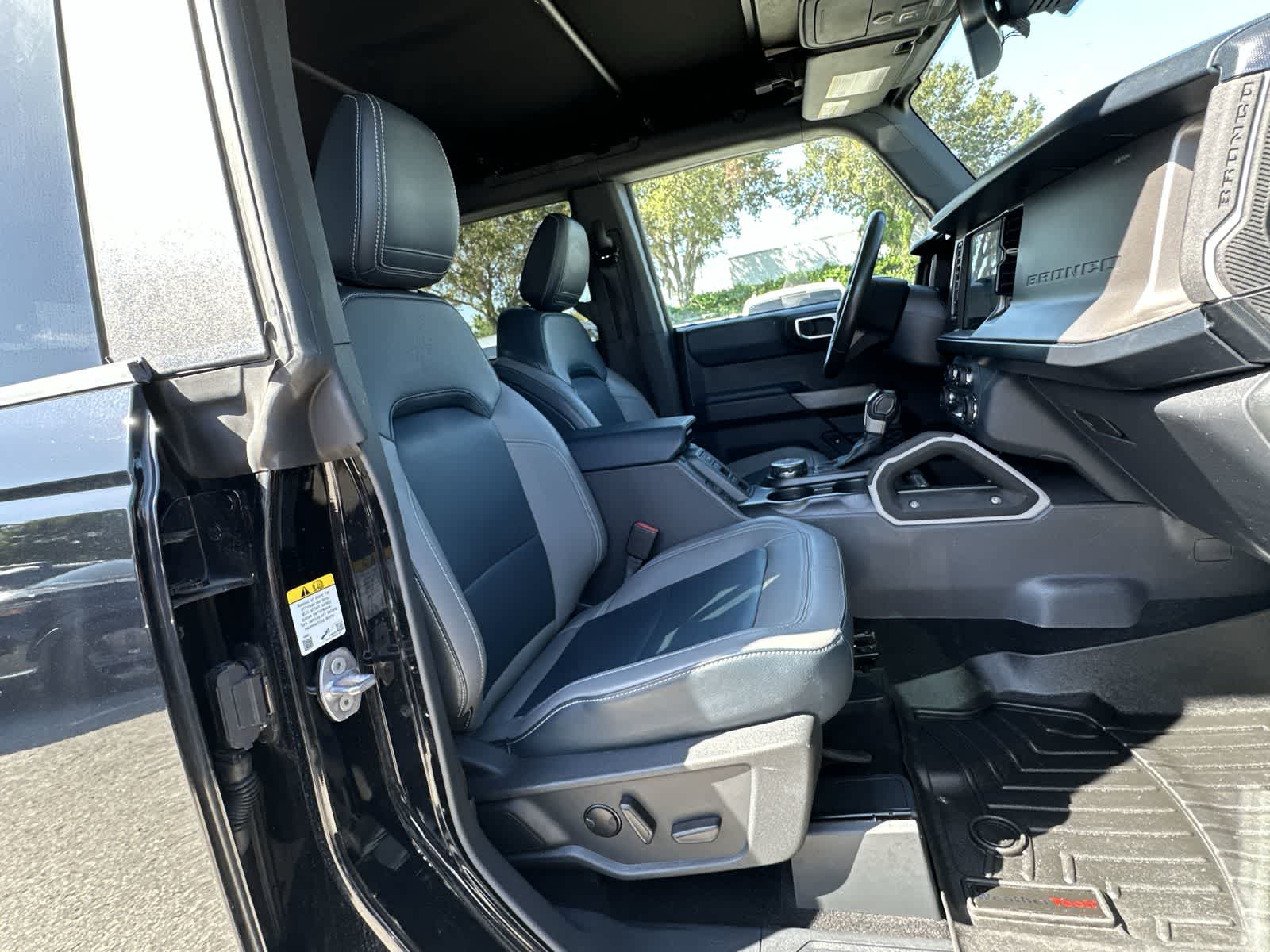 Thumbnail: 2022 Ford Bronco - 14