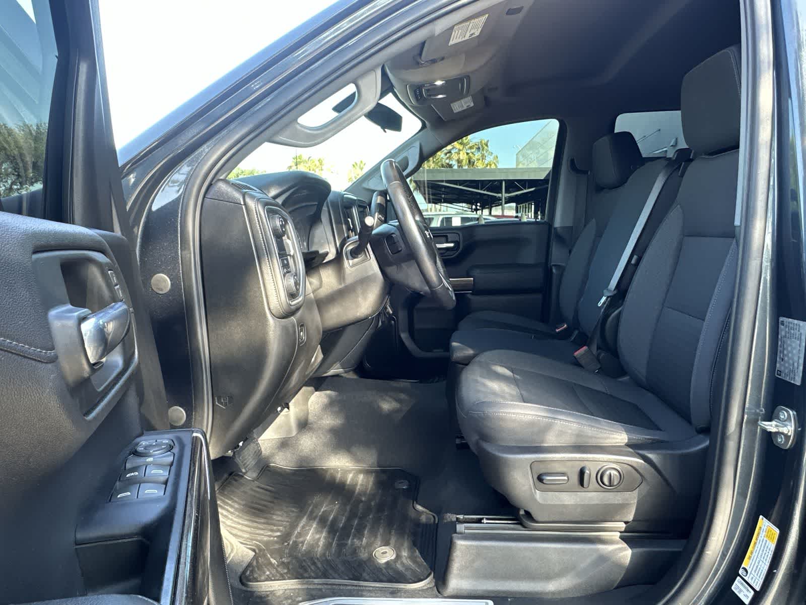 Thumbnail: 2019 Chevrolet Silverado 1500 - 2