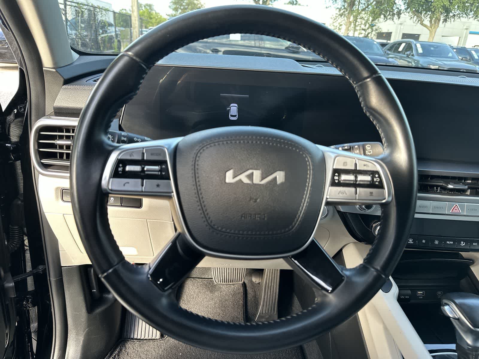 Thumbnail: 2024 Kia Telluride - 20