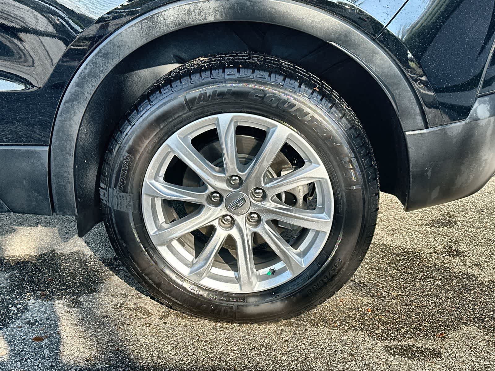 Thumbnail: 2022 Cadillac XT4 - 14