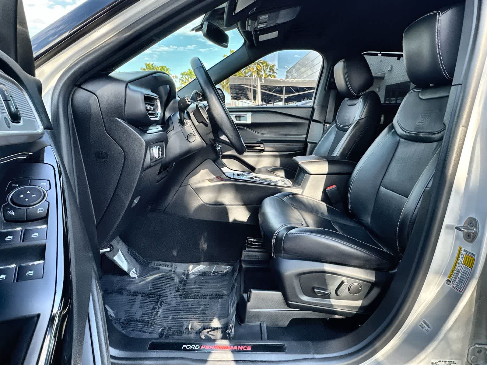 Thumbnail: 2022 Ford Explorer - 2