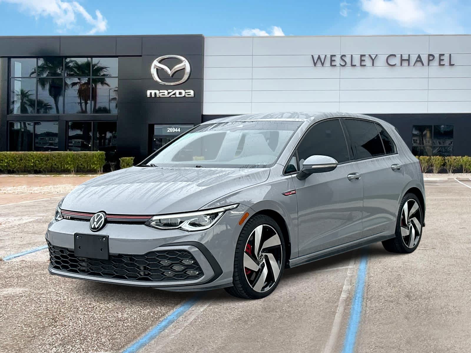 Thumbnail: 2024 Volkswagen Golf - 1