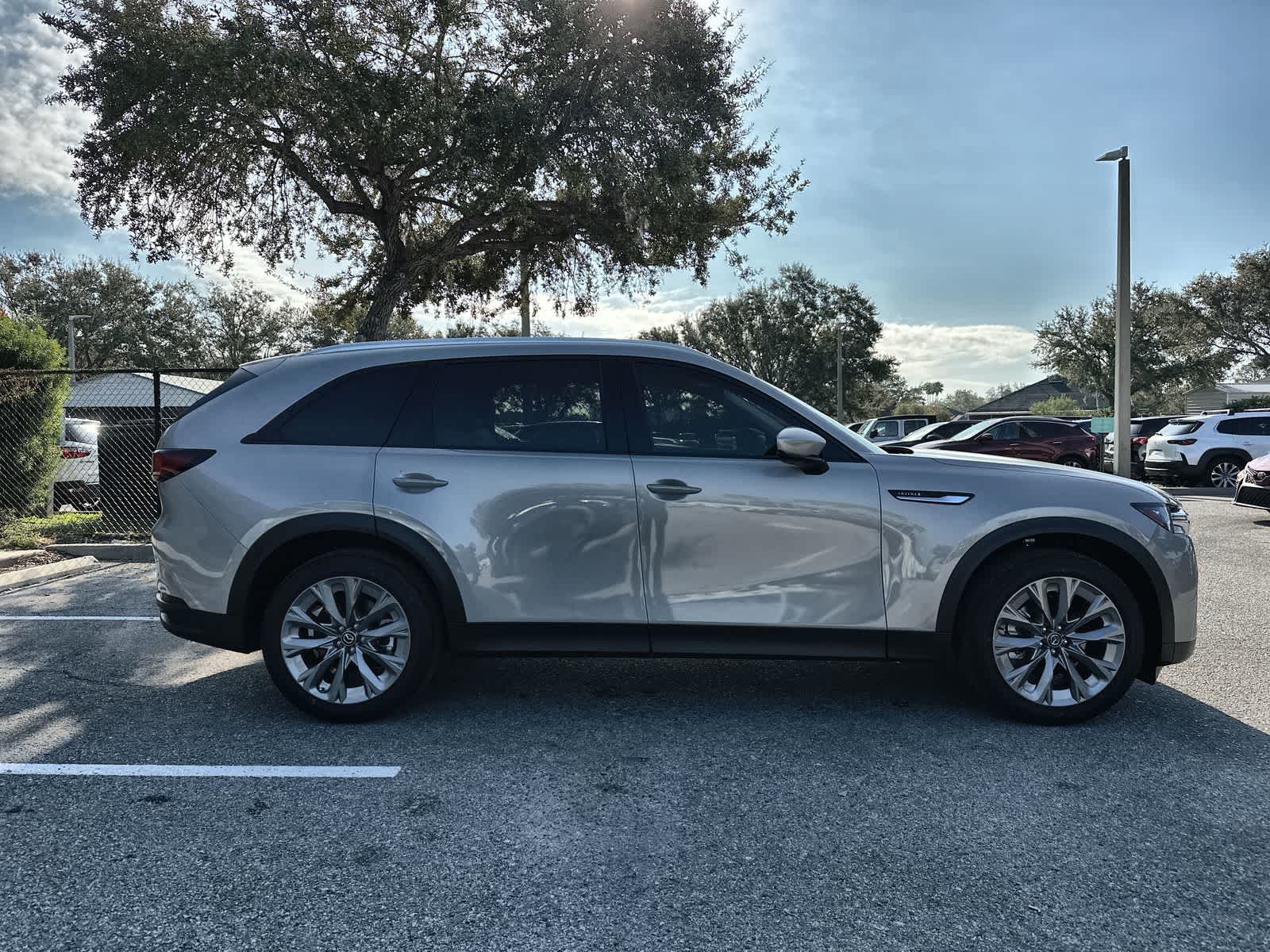 Thumbnail: 2026 Mazda CX-90 - 10