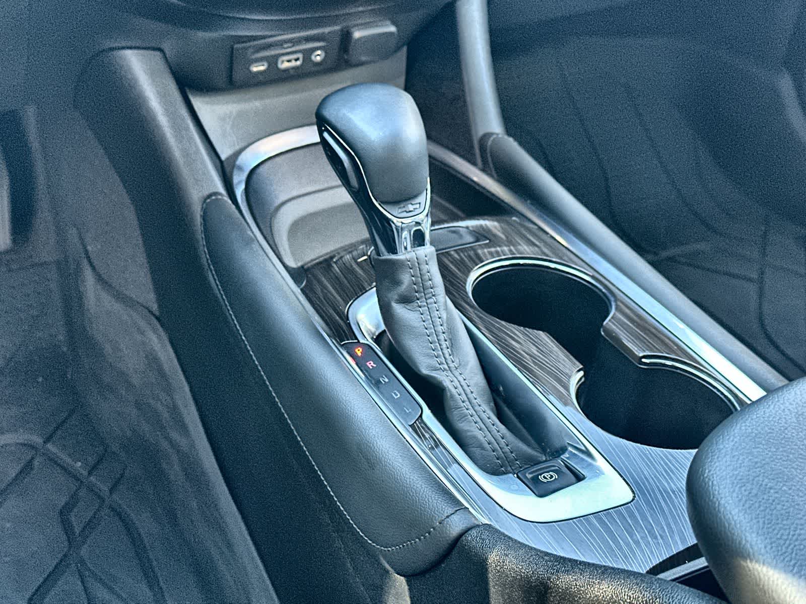 Thumbnail: 2023 Chevrolet Malibu - 17