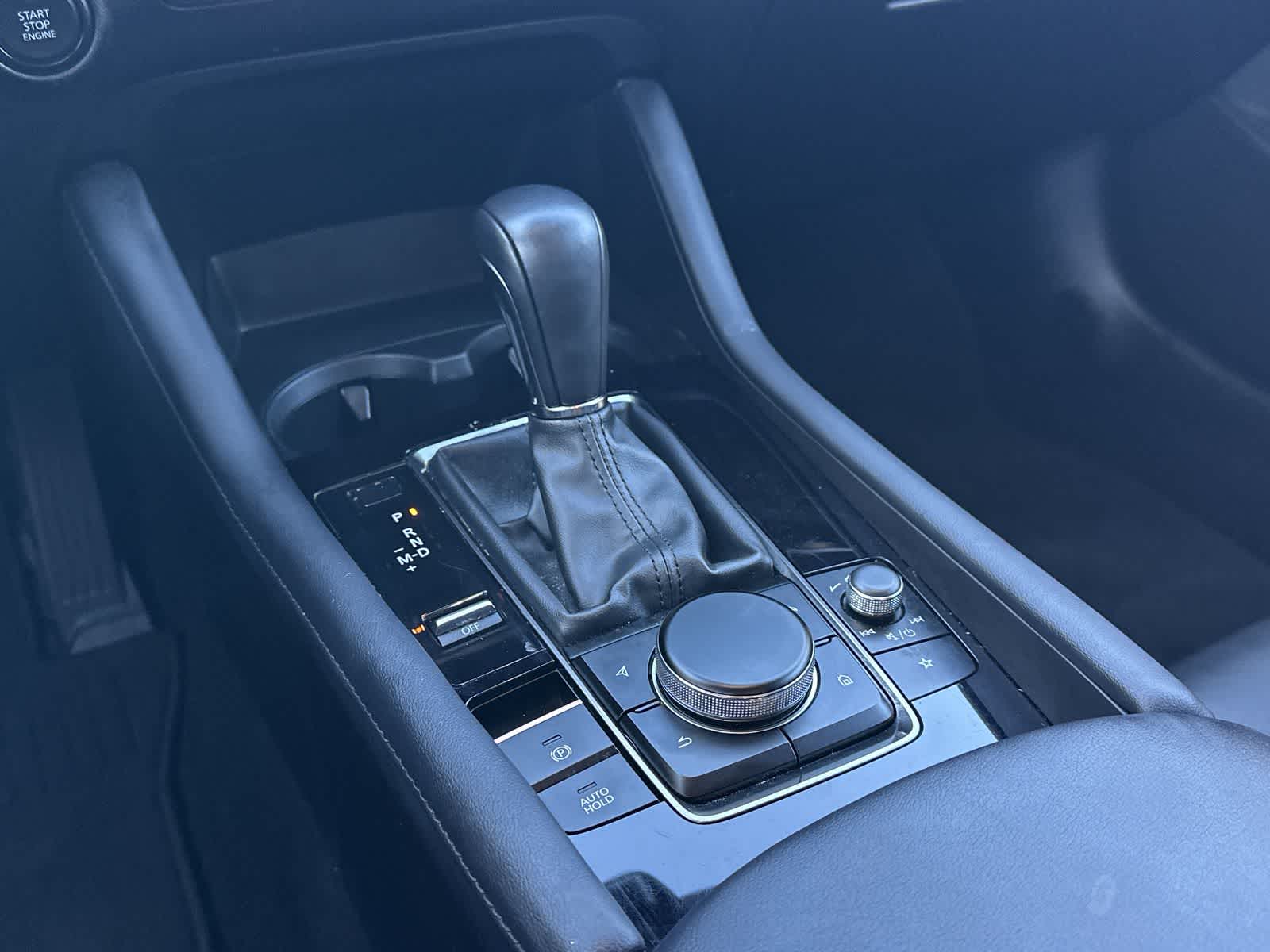 Thumbnail: 2022 Mazda Mazda3 - 17