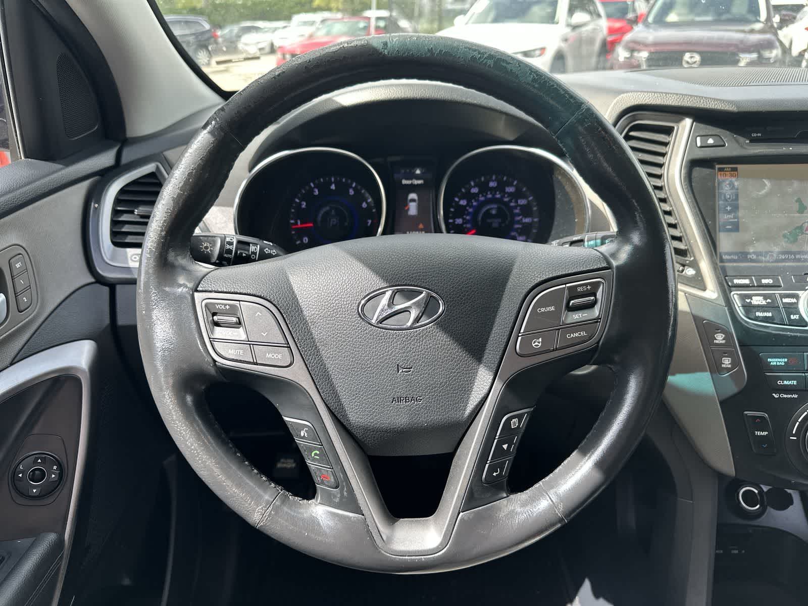 Thumbnail: 2015 Hyundai Santa Fe - 15