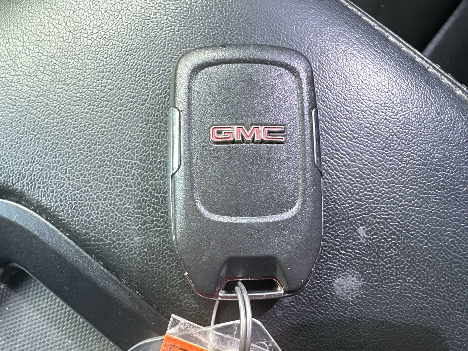 Thumbnail: 2019 GMC Yukon XL - 20