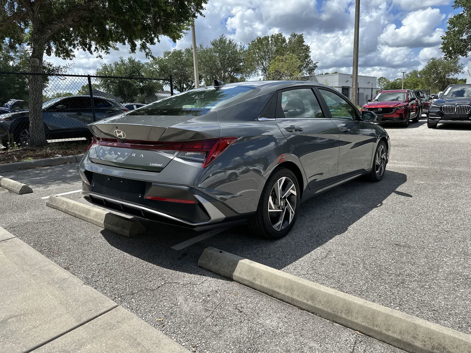 Thumbnail: 2024 Hyundai Elantra - 7