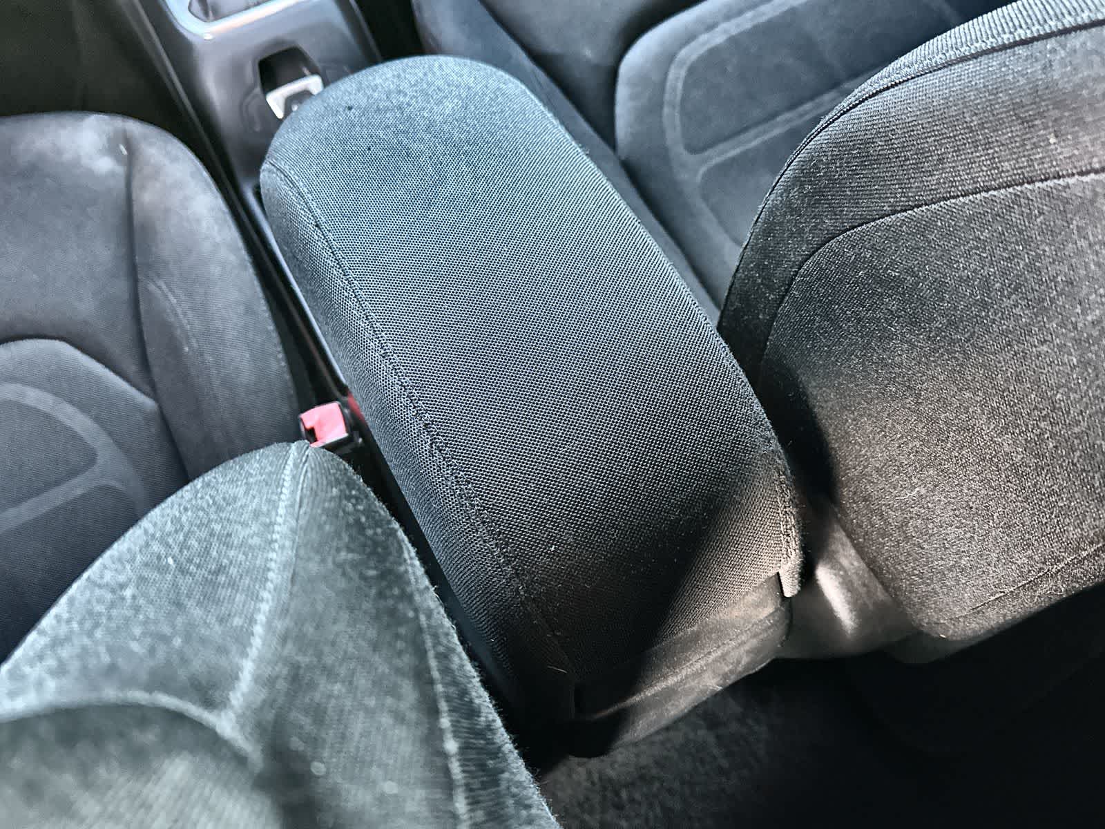 Thumbnail: 2018 Jeep Renegade - 22