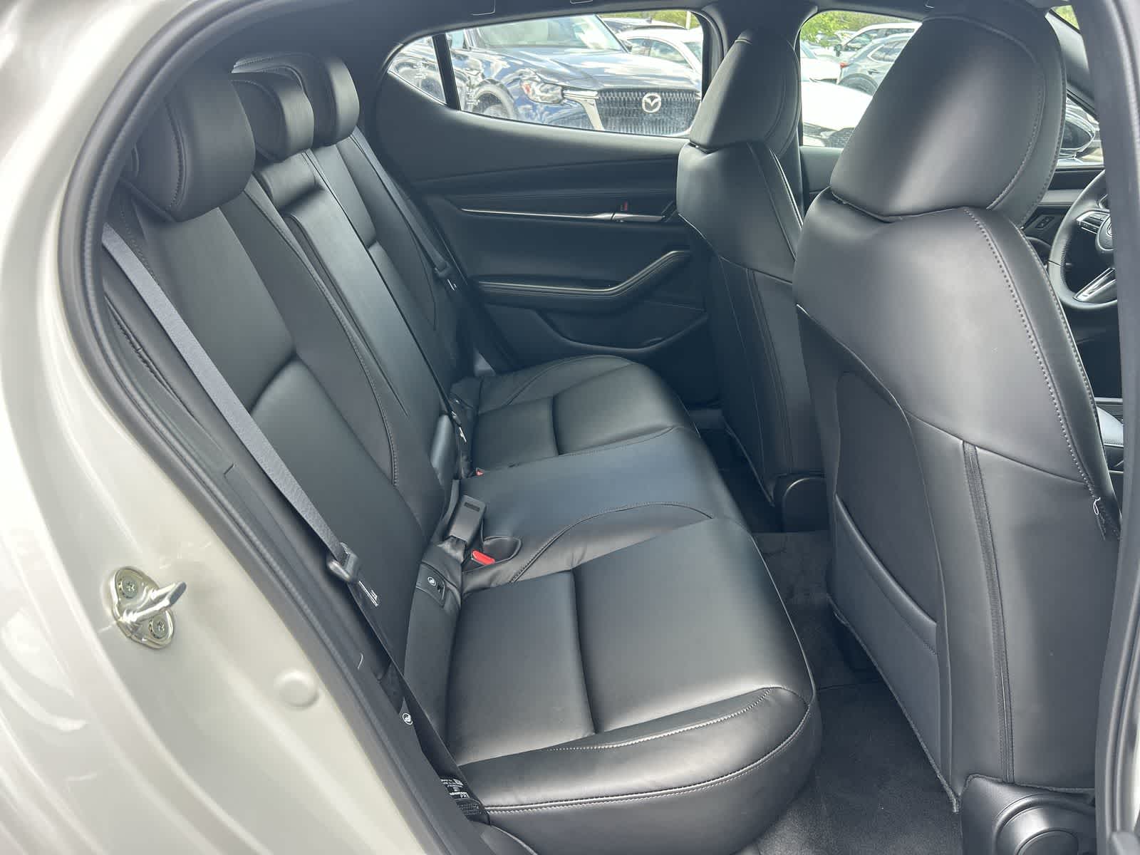 2025 Mazda Mazda3 Select Sport 13