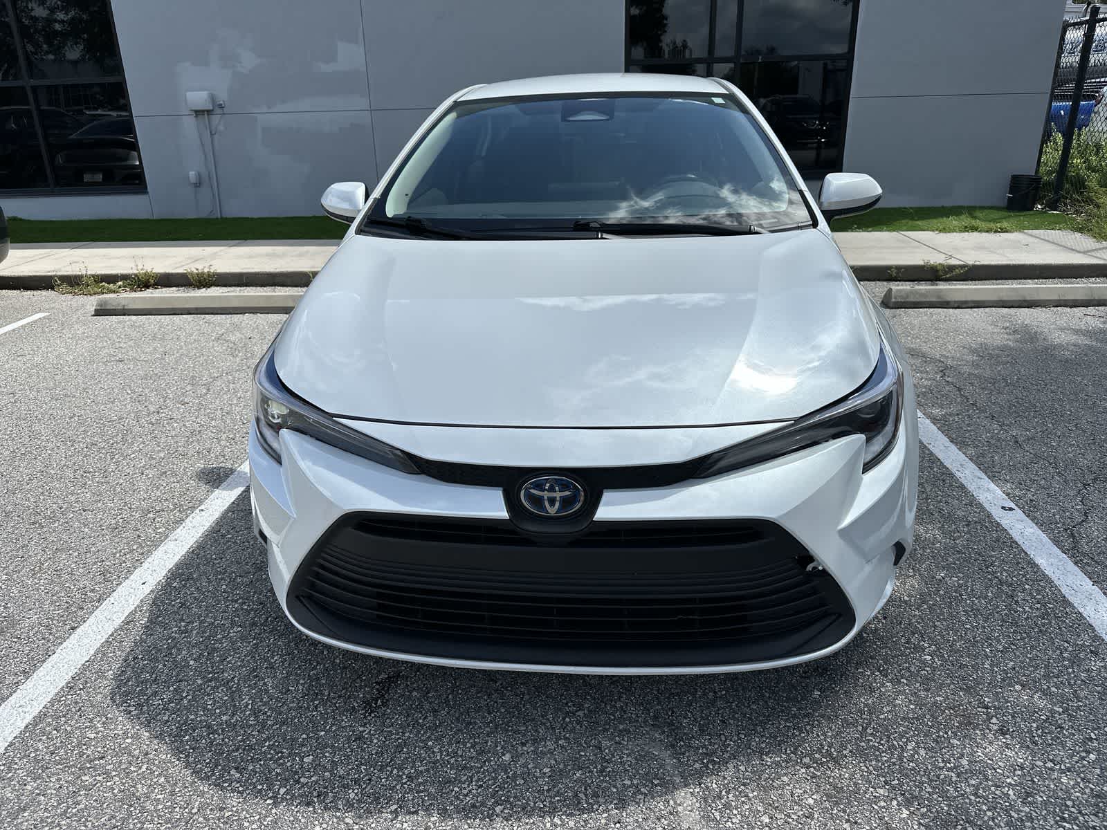Thumbnail: 2024 Toyota Corolla - 11