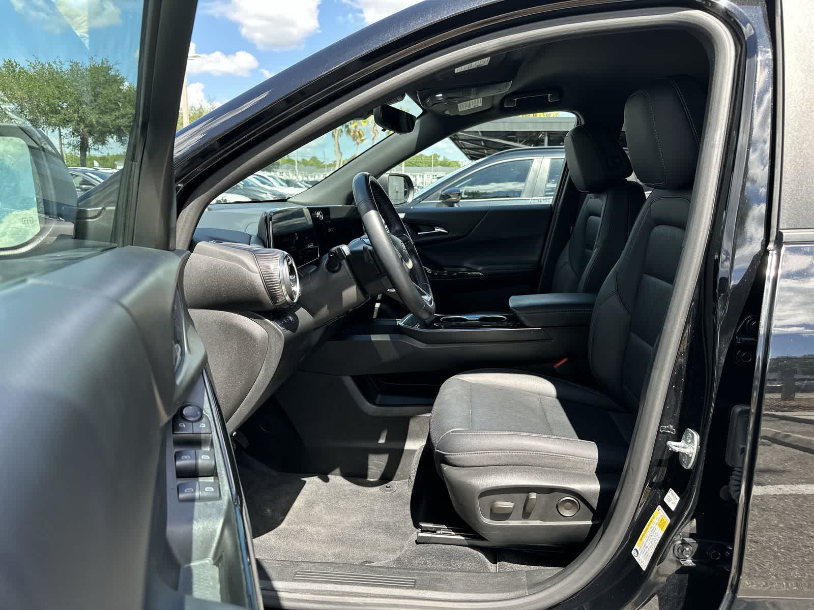 Thumbnail: 2025 Chevrolet Equinox - 2