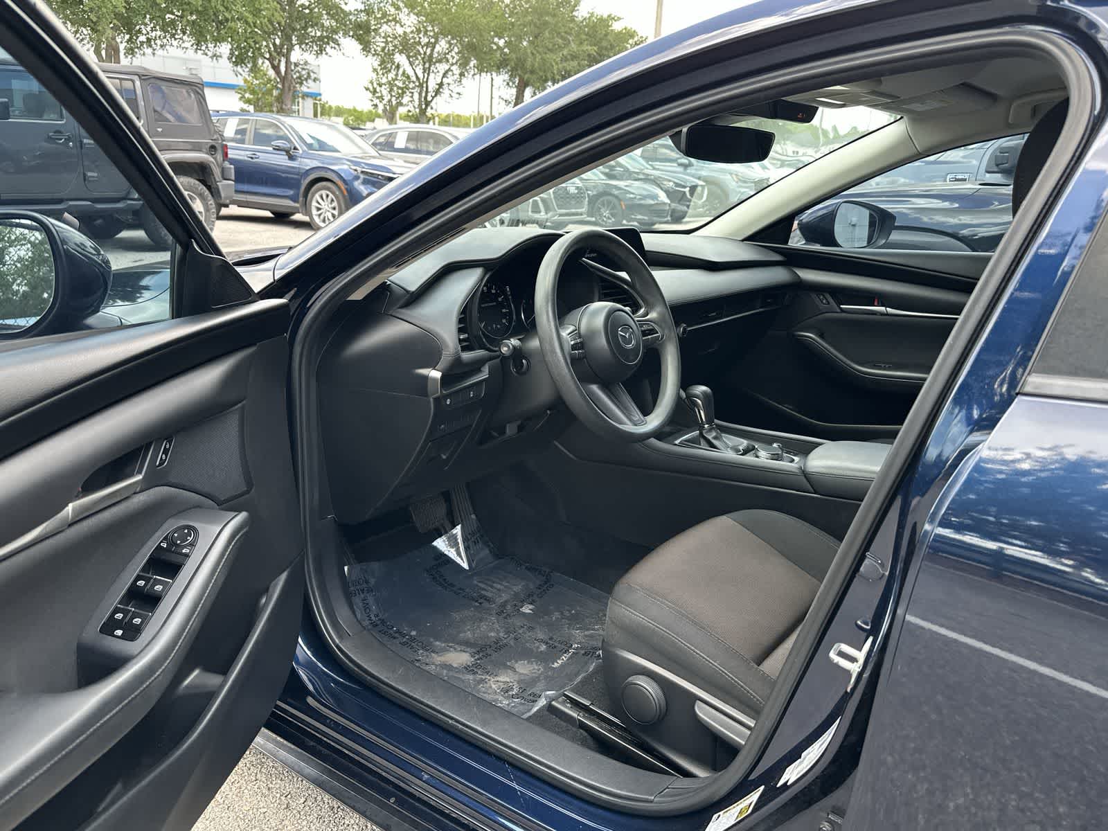 Thumbnail: 2020 Mazda Mazda3 - 2