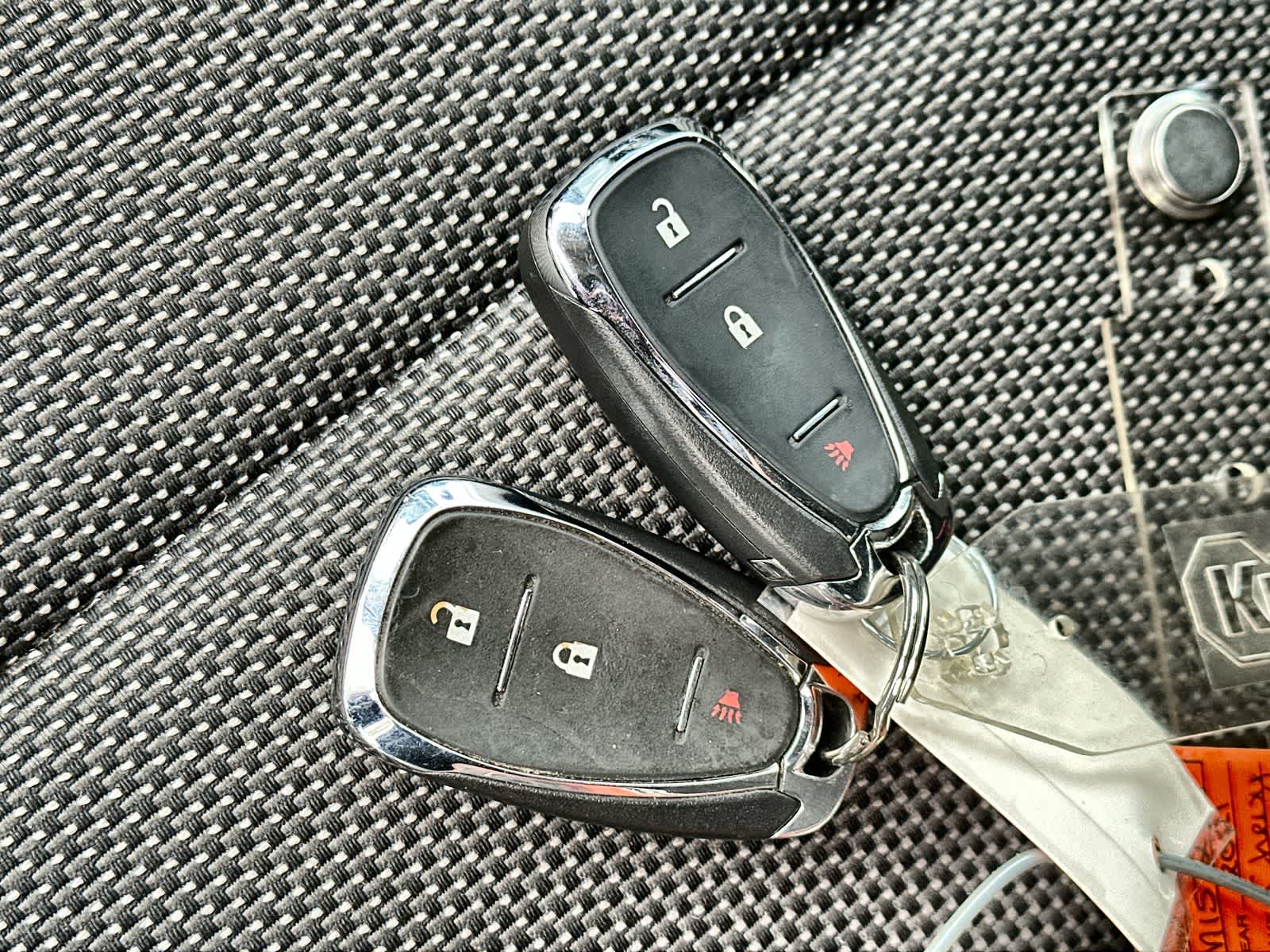 Thumbnail: 2021 Chevrolet Traverse - 26