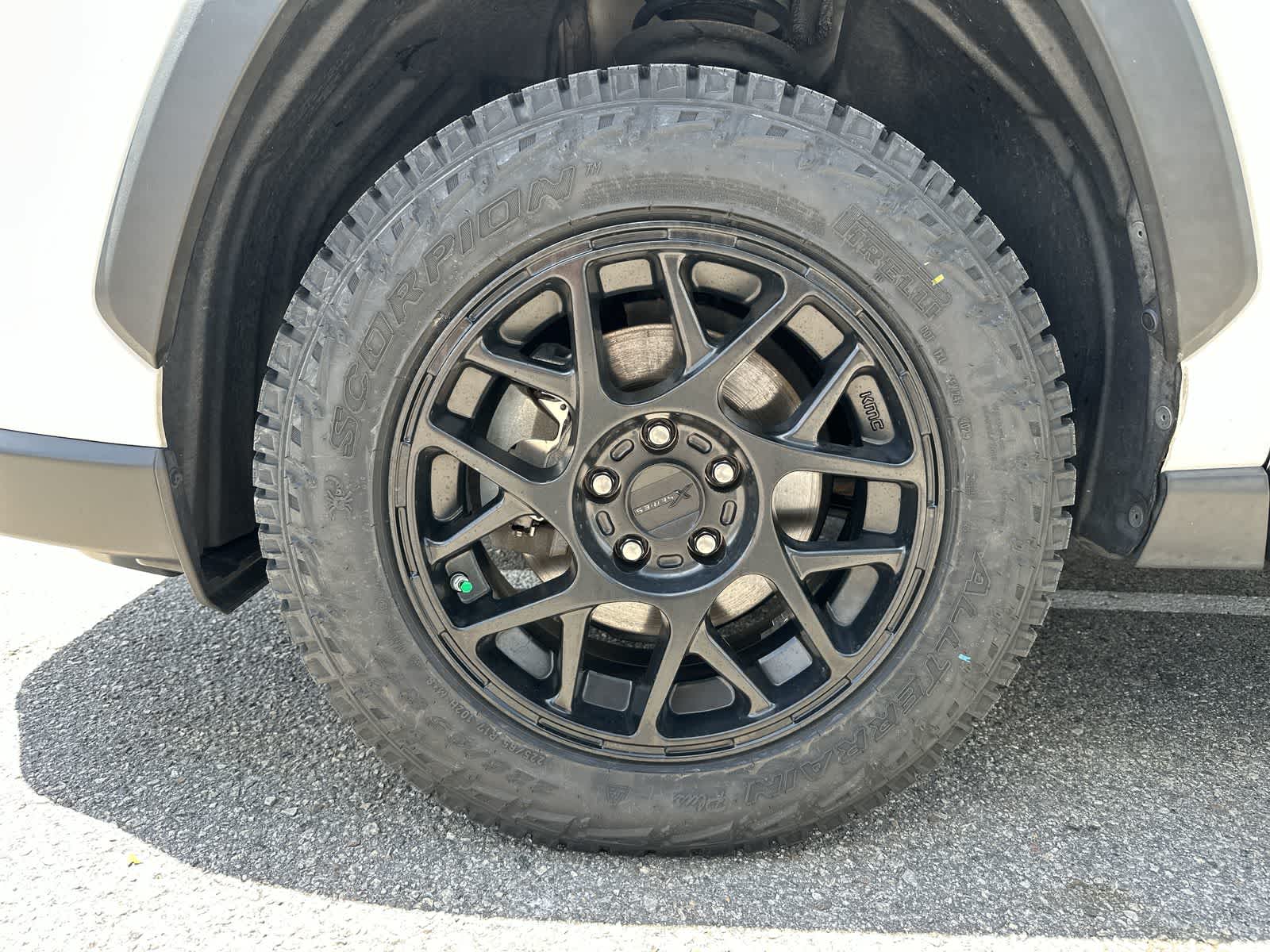 Thumbnail: 2019 Toyota RAV4 - 14