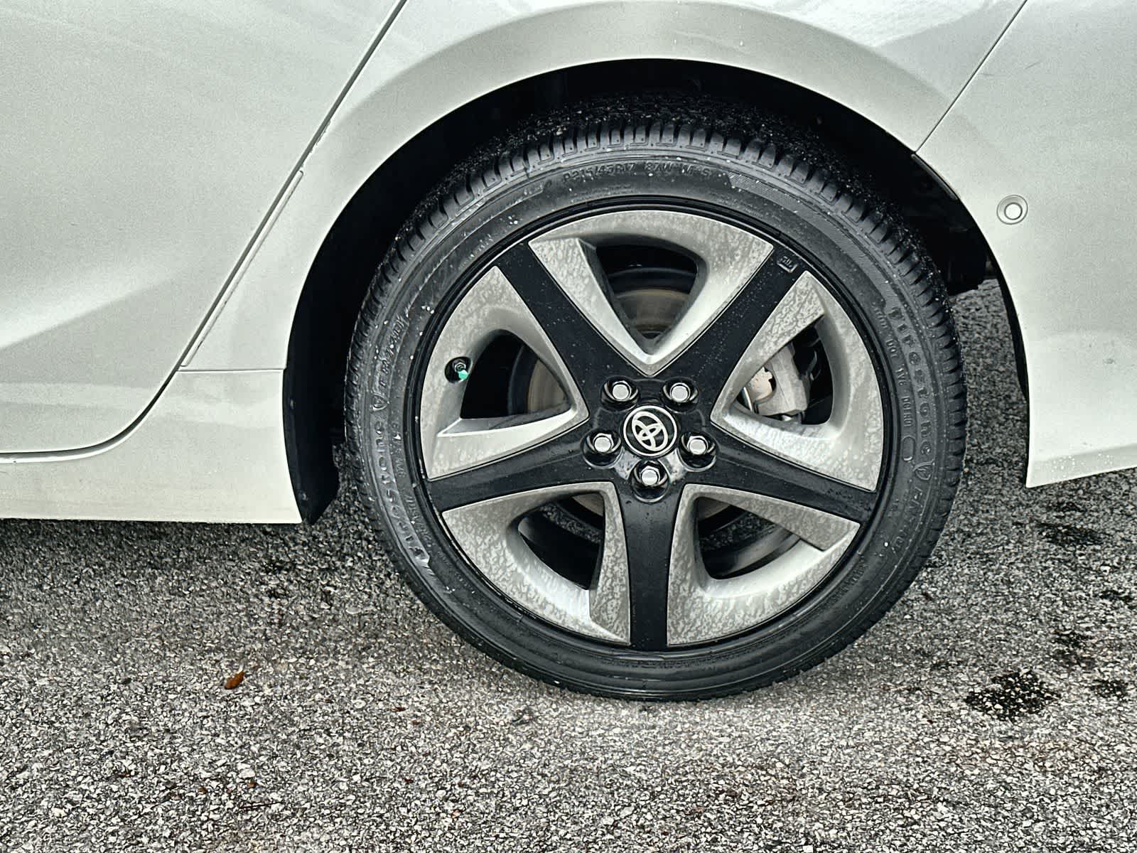 Thumbnail: 2020 Toyota Prius - 8